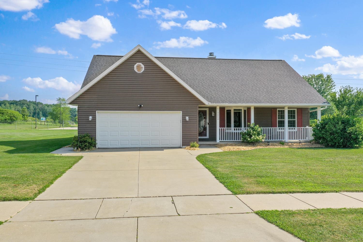 3040 JOY Lane property preview photograph
