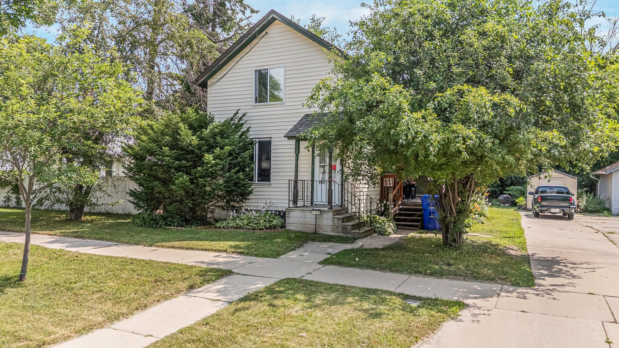 730 N STATE Street property preview photograph