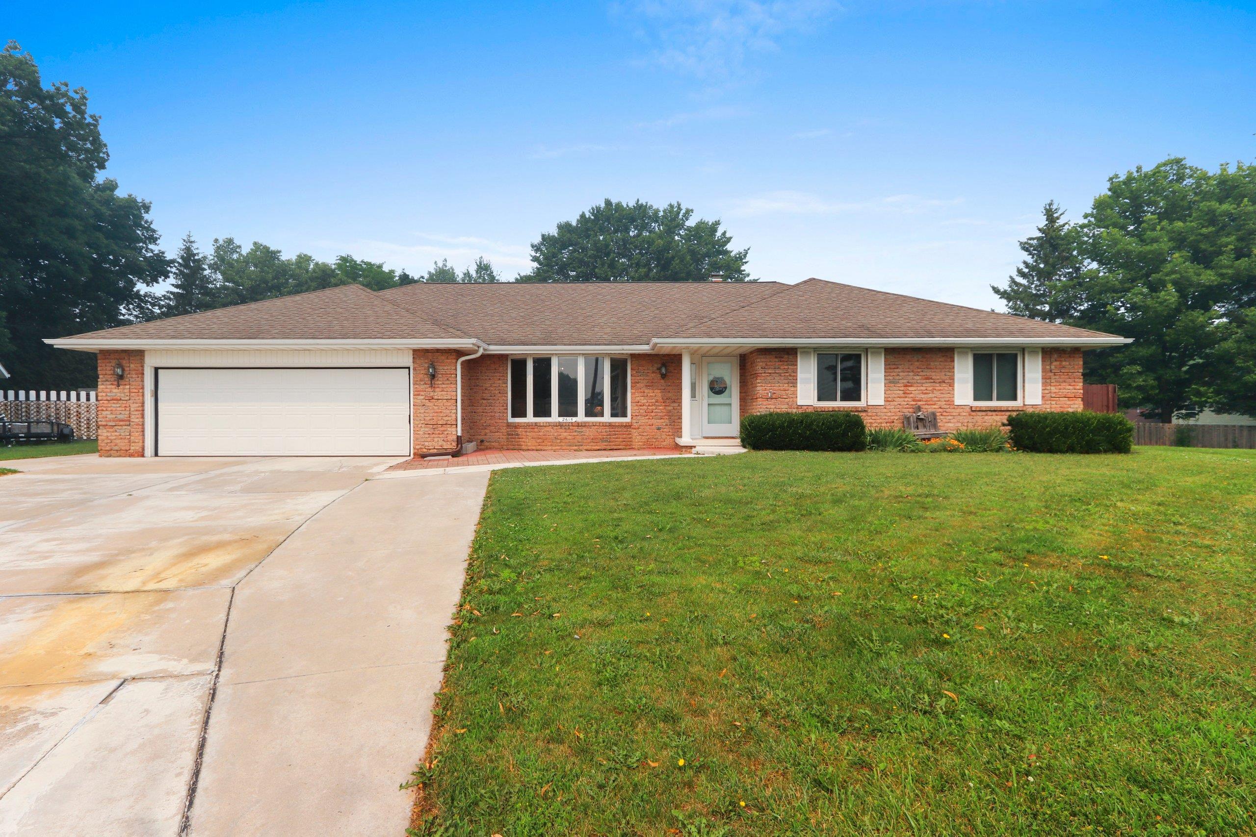 2615 EDGEWOOD Lane property preview photograph
