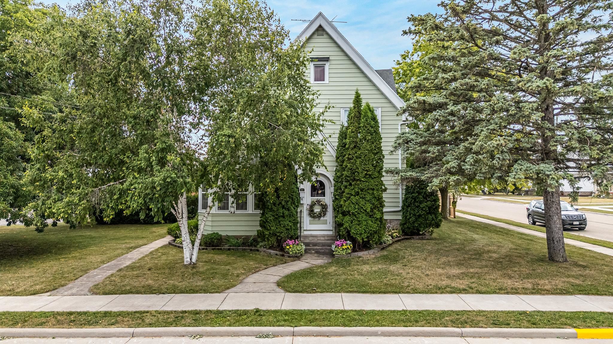 115 N 3RD Street property preview photograph