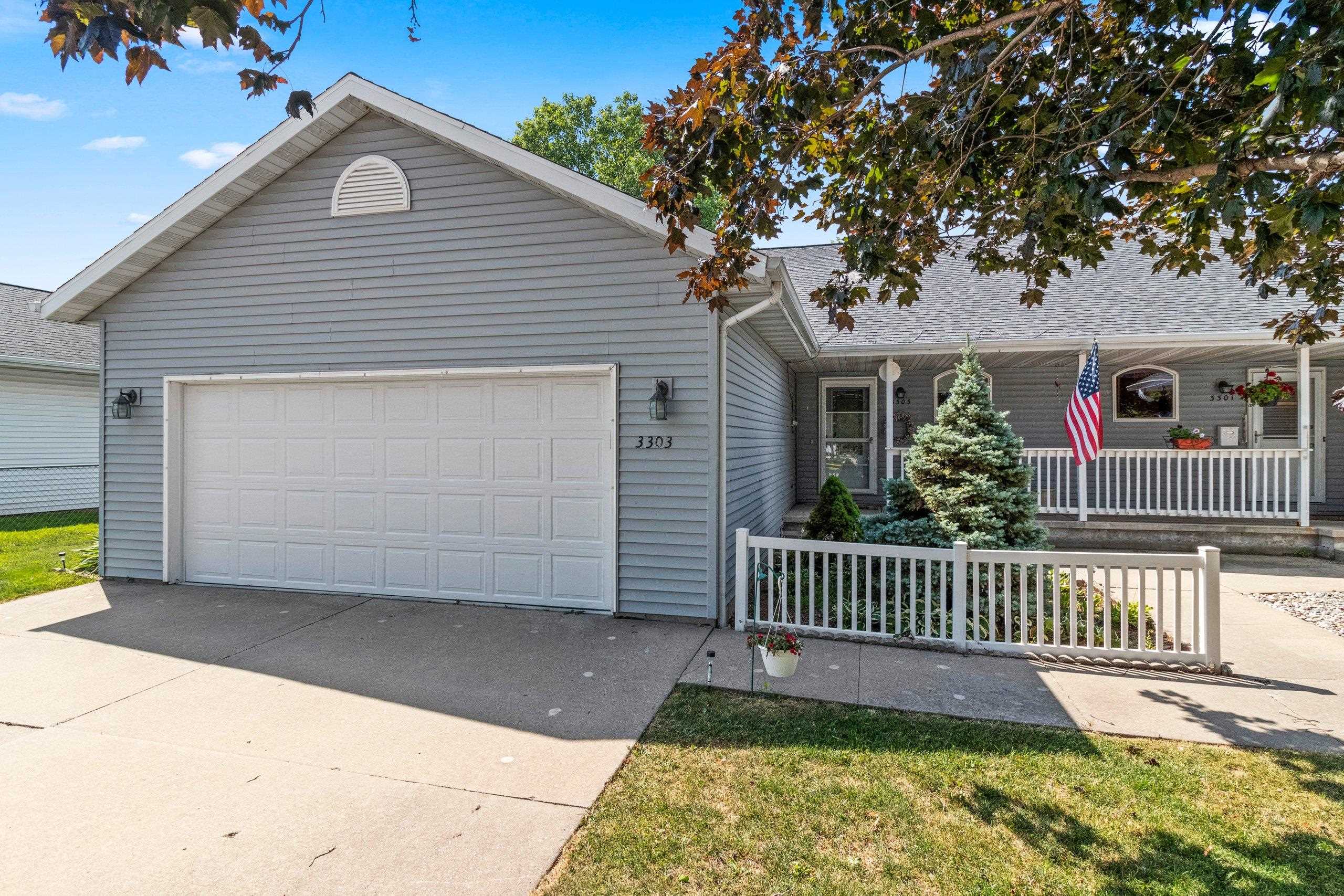 3303 E HEIDEMANN Drive property preview photograph