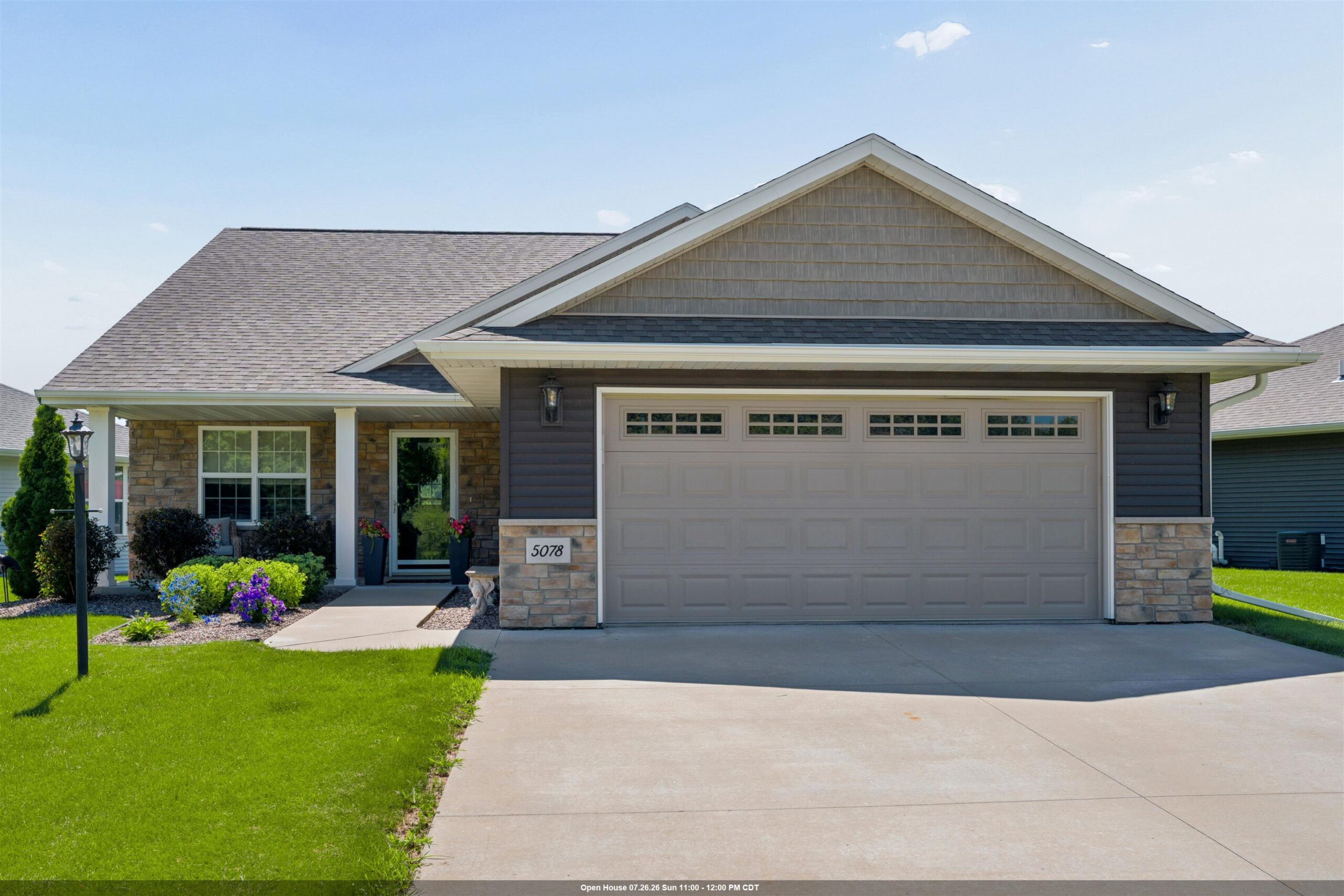 5078 N MILKWEED Trail property preview photograph