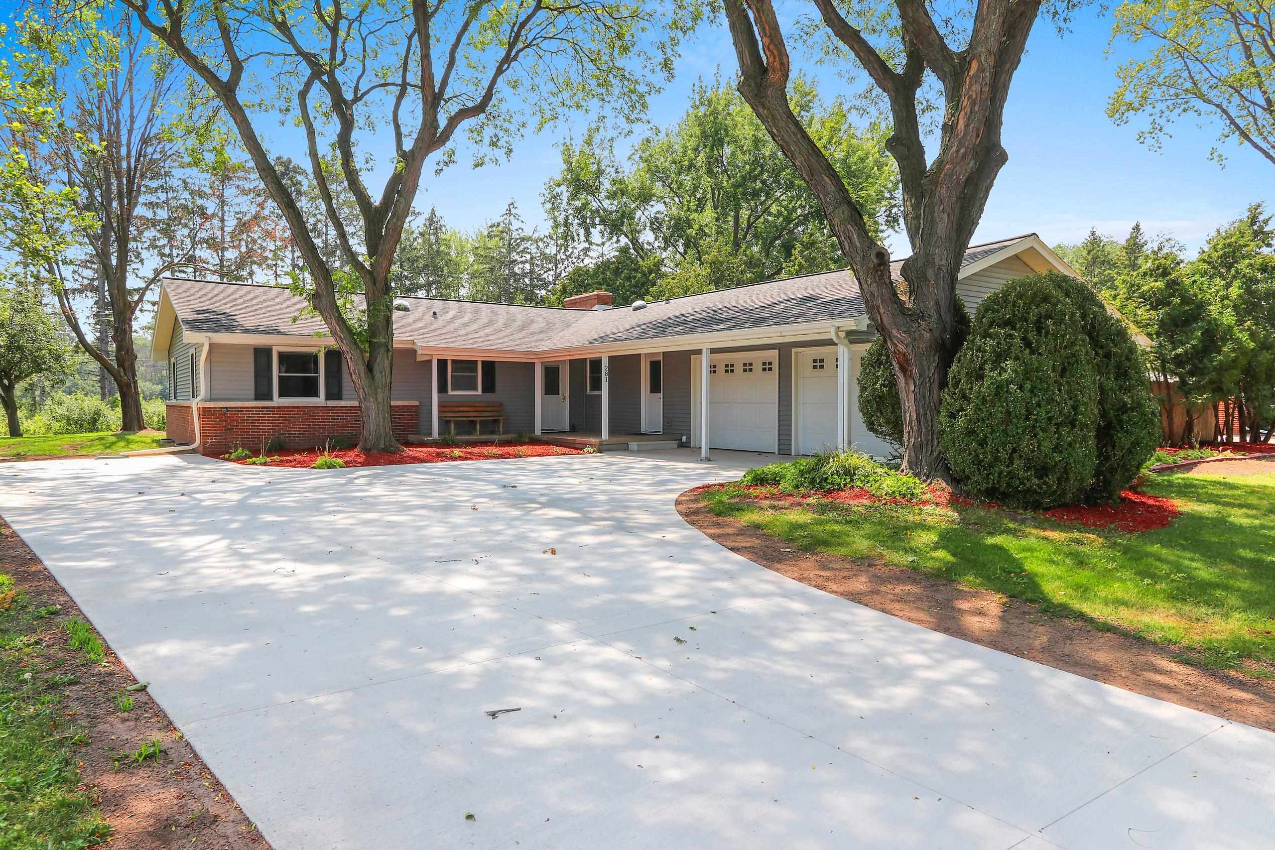 281 ROSELAWN Boulevard property preview photograph