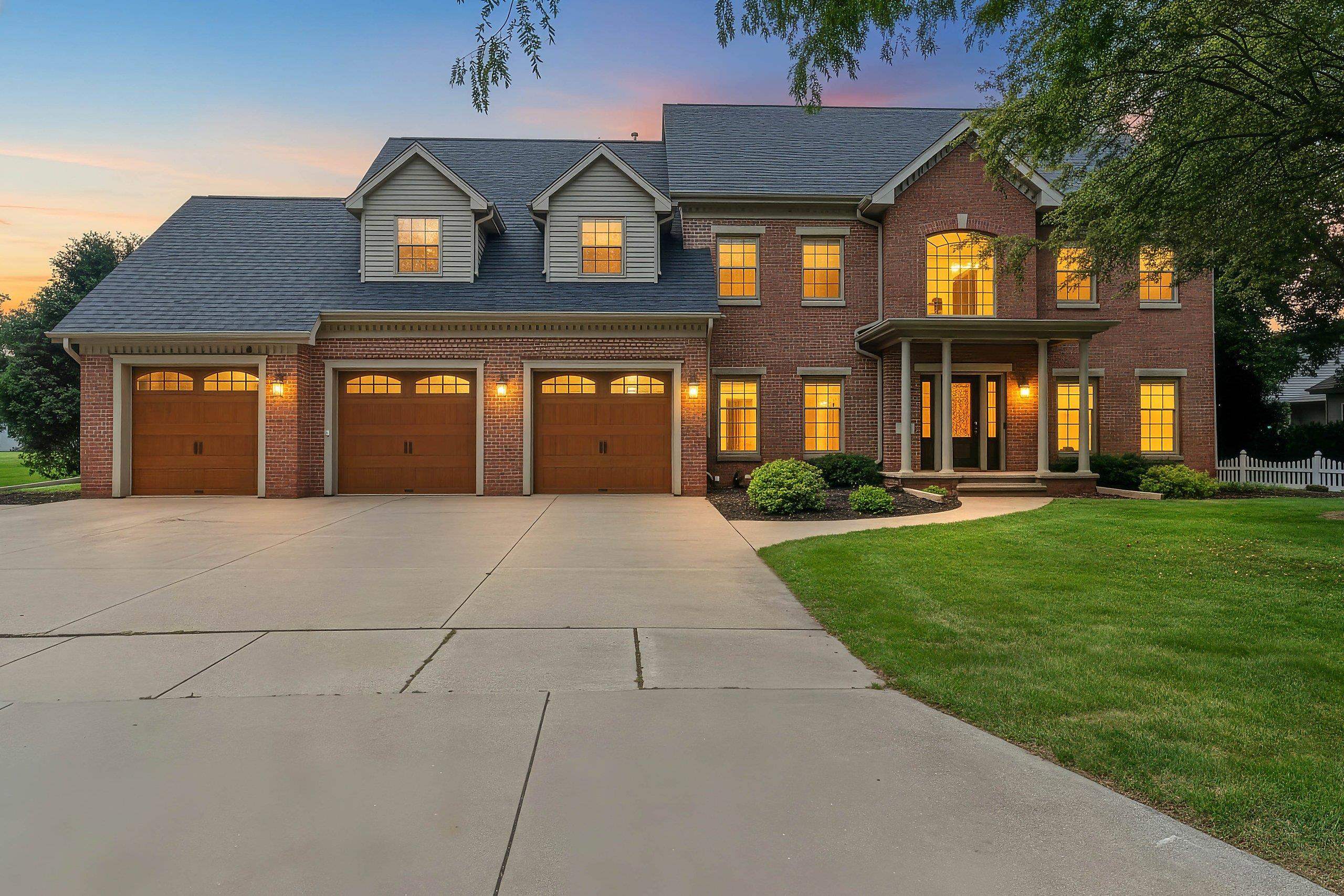 3901 N MILLWOOD Drive property preview photograph
