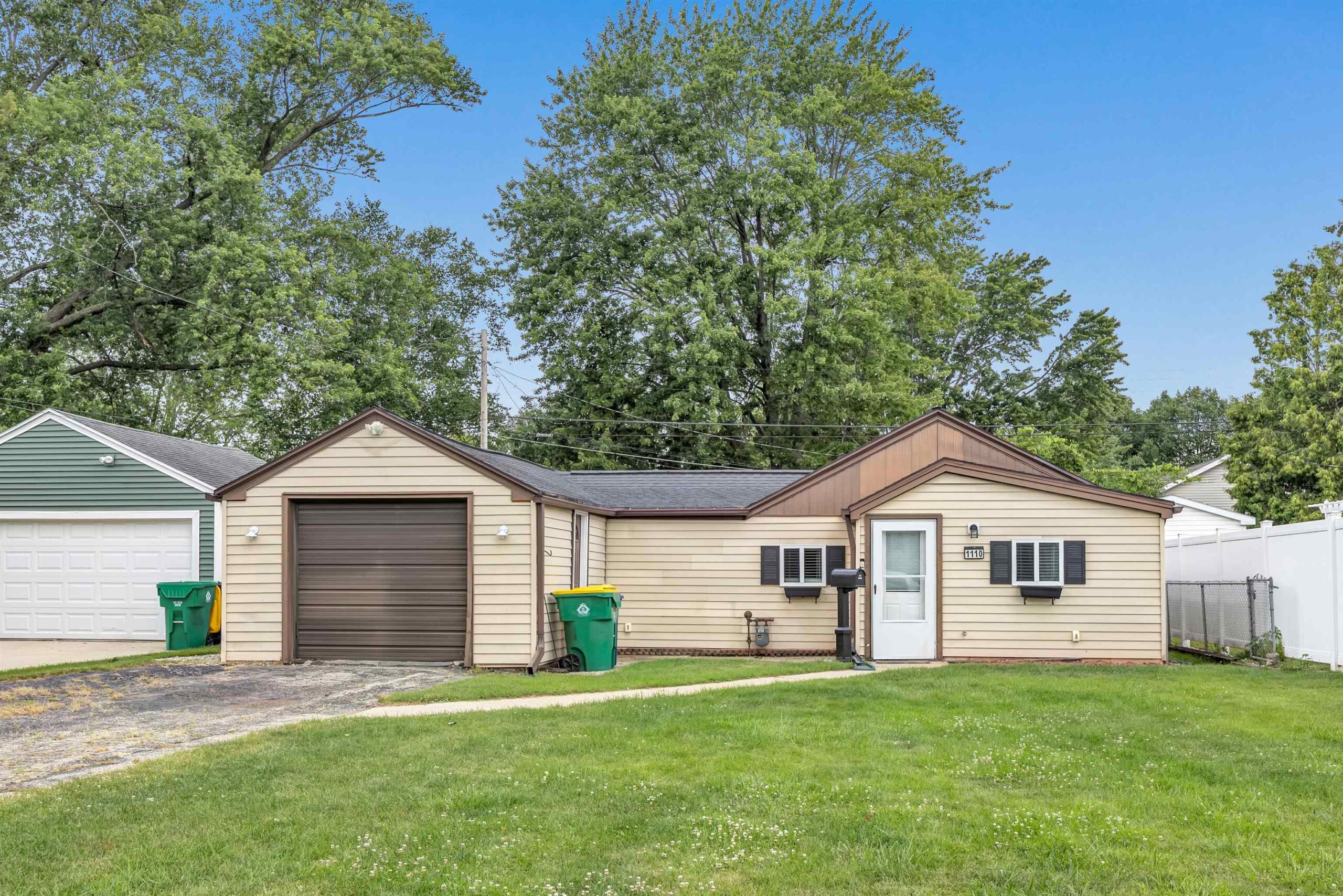 1110 WIRTZ Avenue property preview photograph