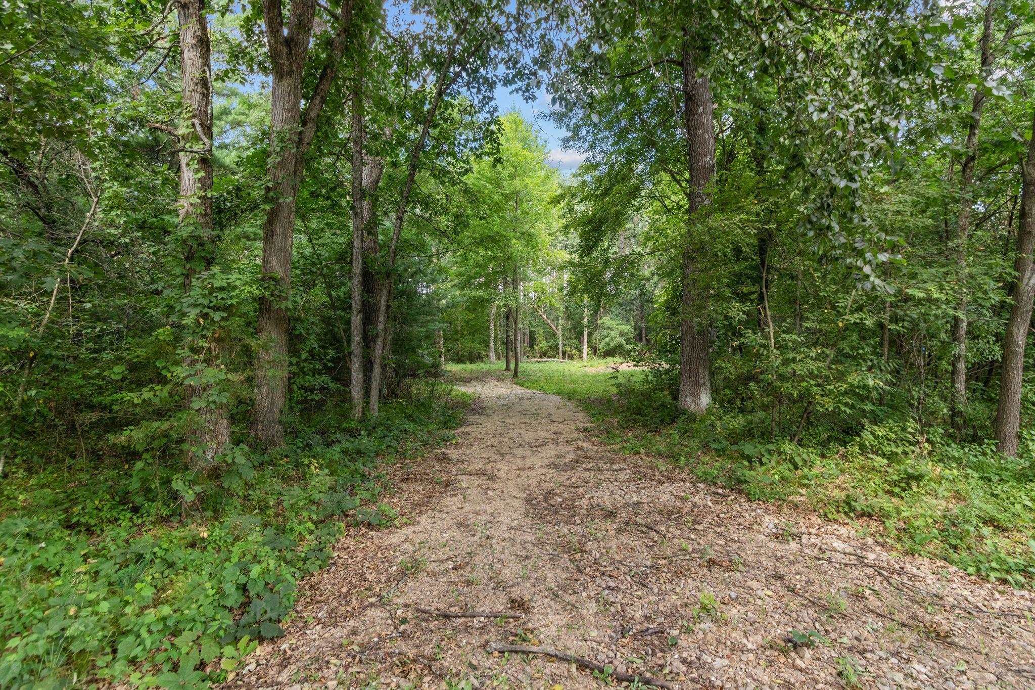 W WISCONSIN Avenue property preview photograph