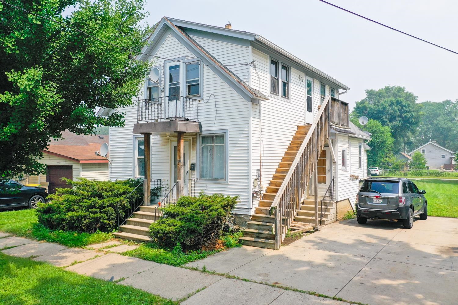 1319 DAY Street property preview photograph