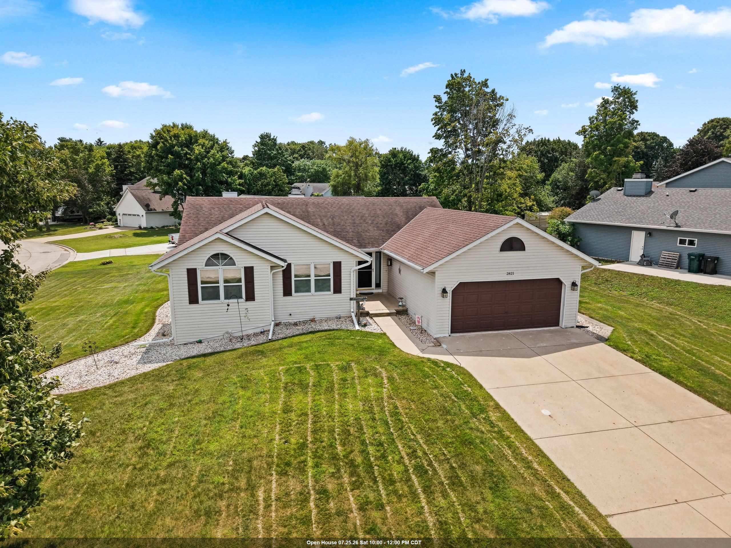 2821 FRIENDLY Circle property preview photograph