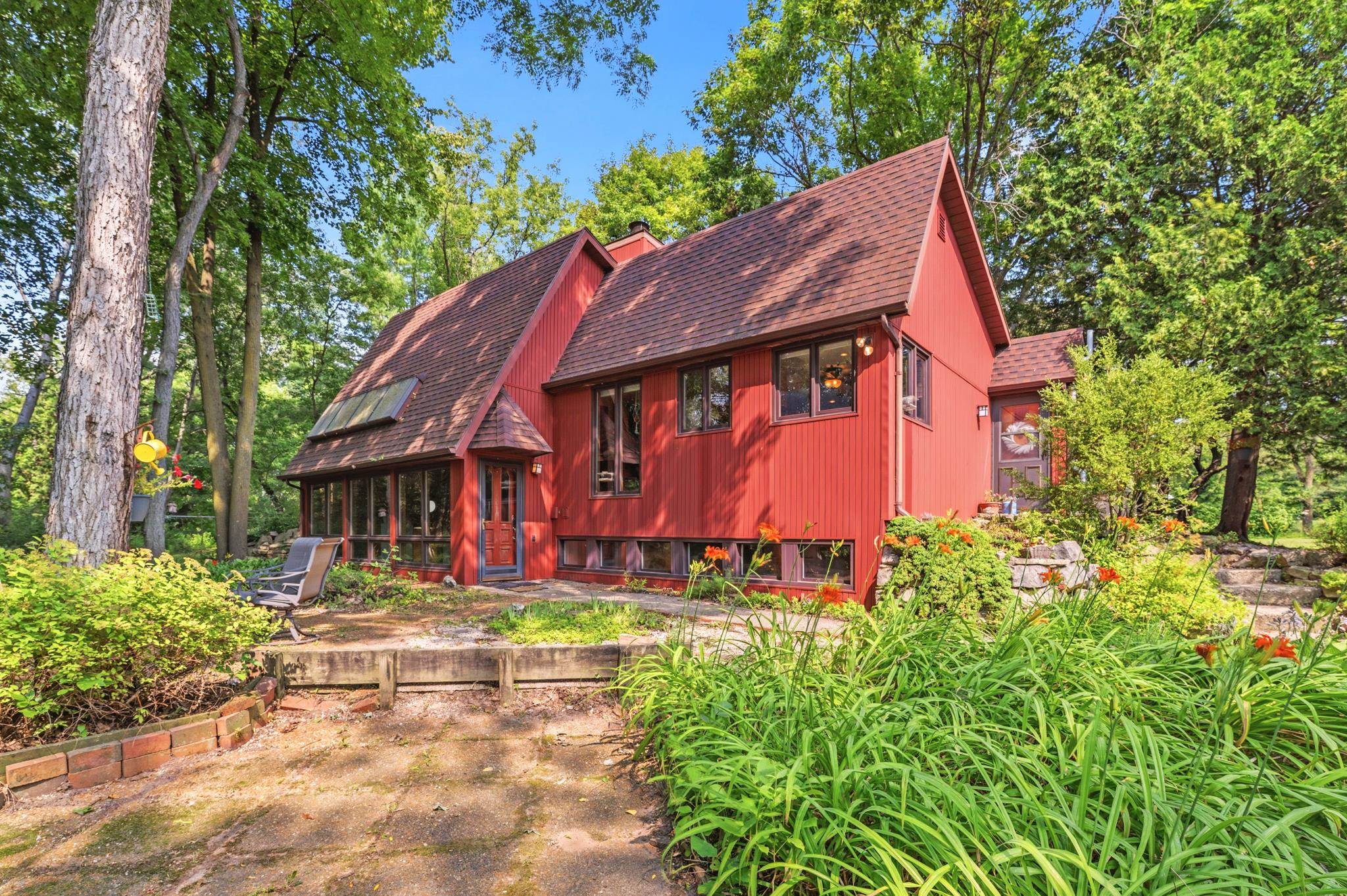 N5976 LAMBIE Road property preview photograph