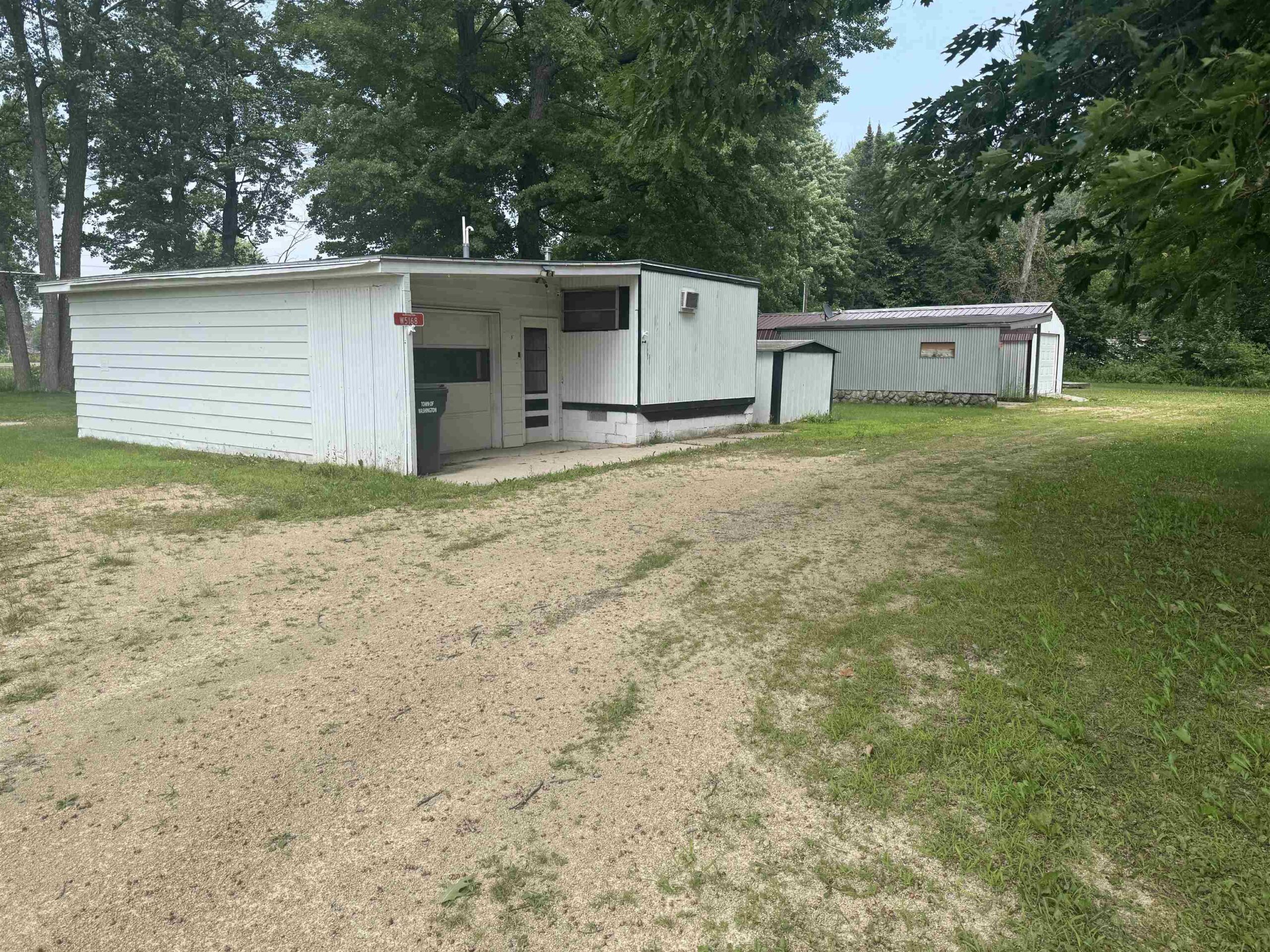 W5168 SHADY Lane property preview photograph