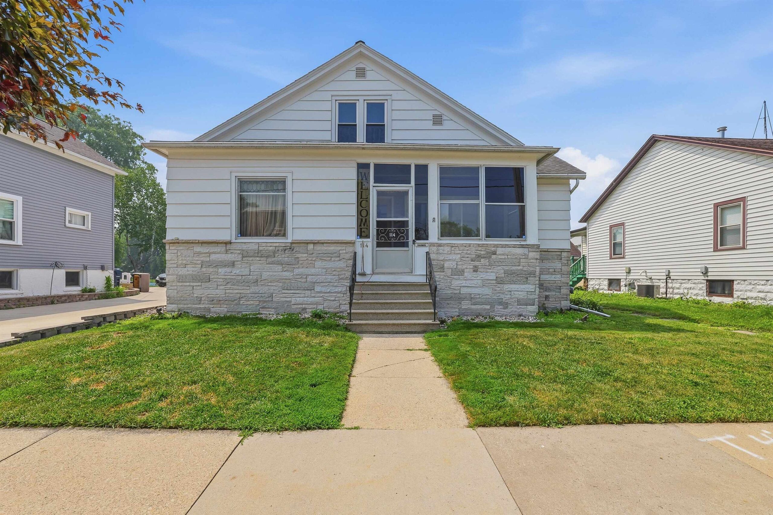 114 E ARNDT Street property preview photograph