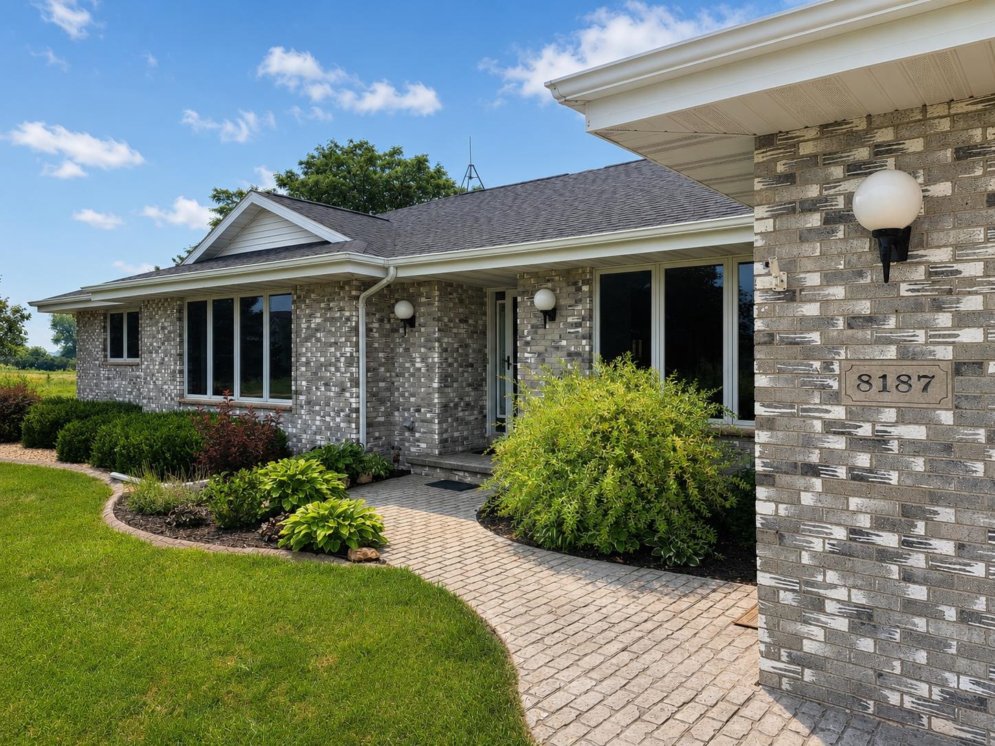 8187 LEHRER Lane property preview photograph