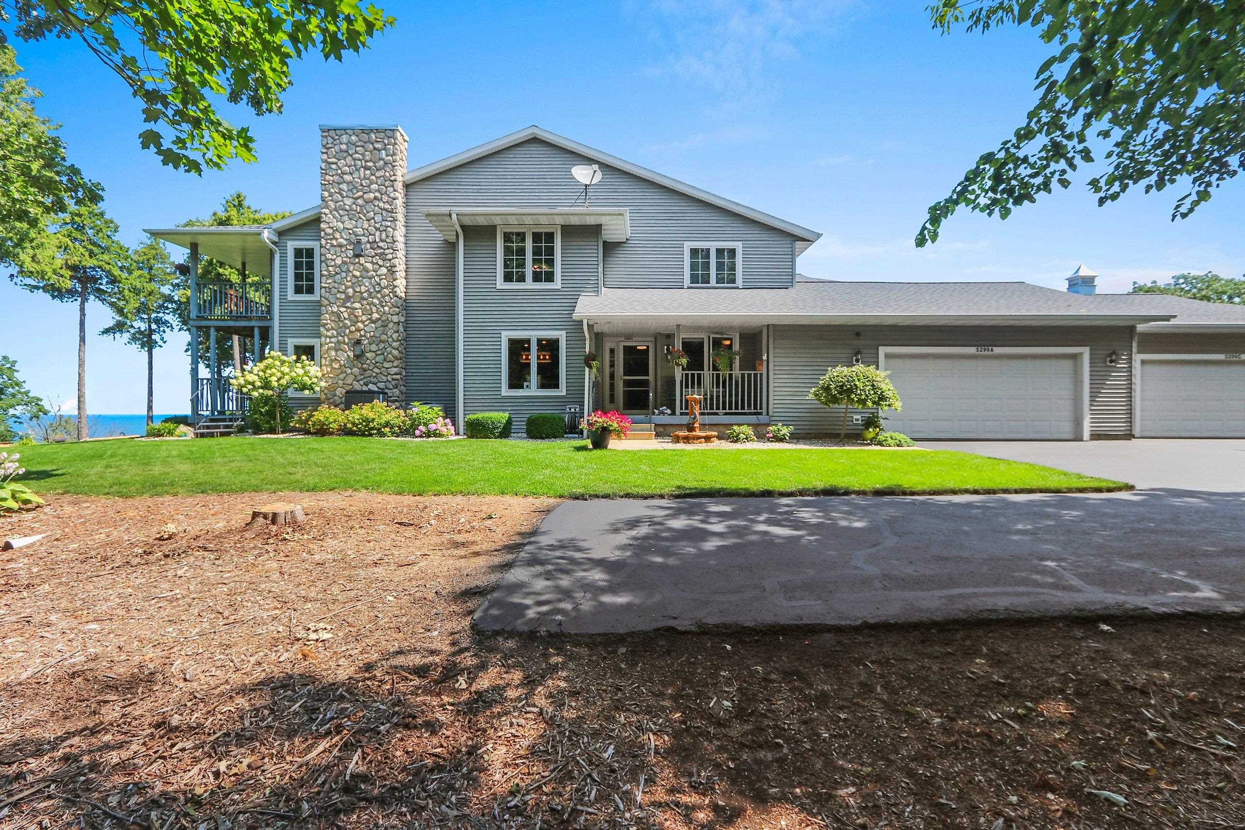 5299 SUNSET BLUFF Drive property preview photograph