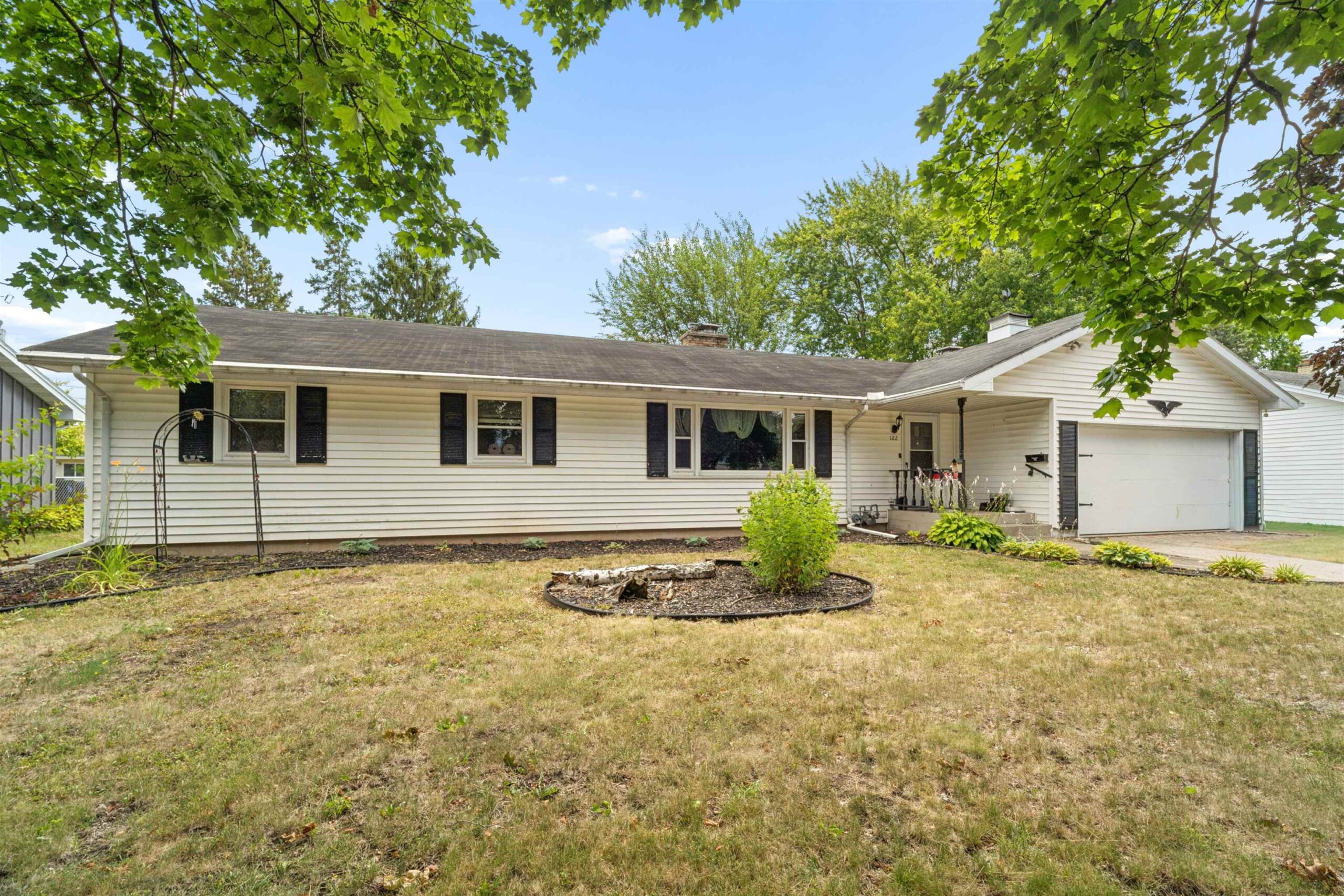 122 FANNA Street property preview photograph