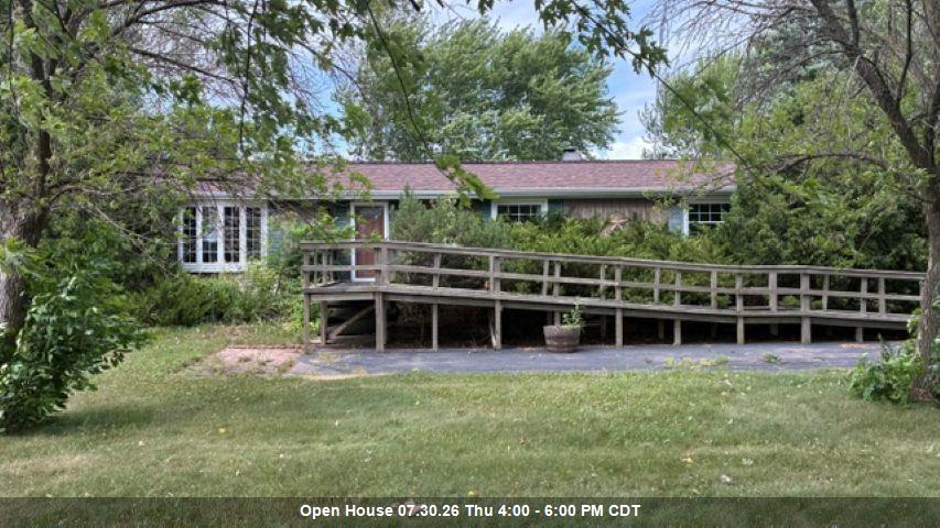 W6161 SUBWAY Road property preview photograph