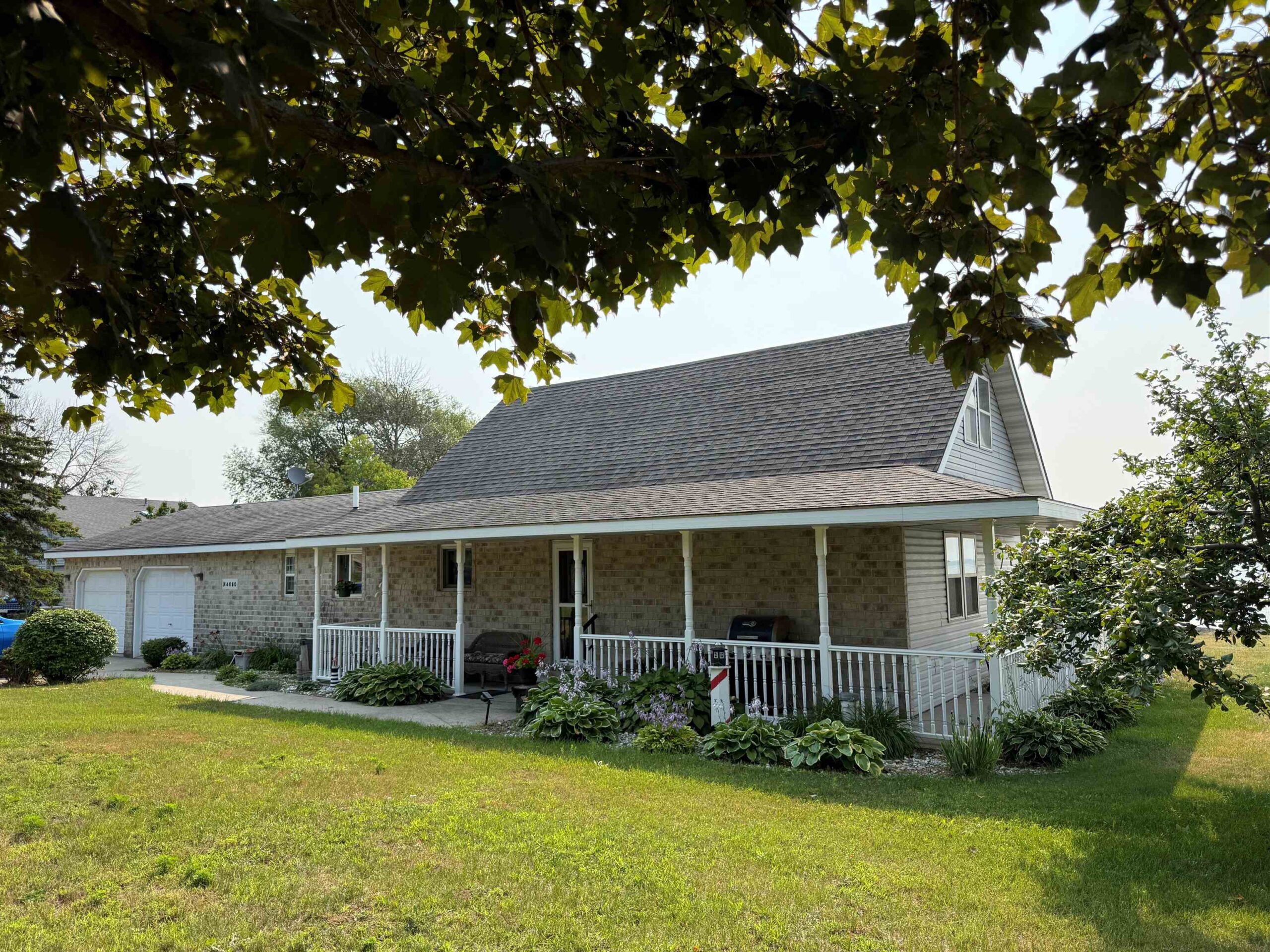 N4080 M-35 Highway property preview photograph