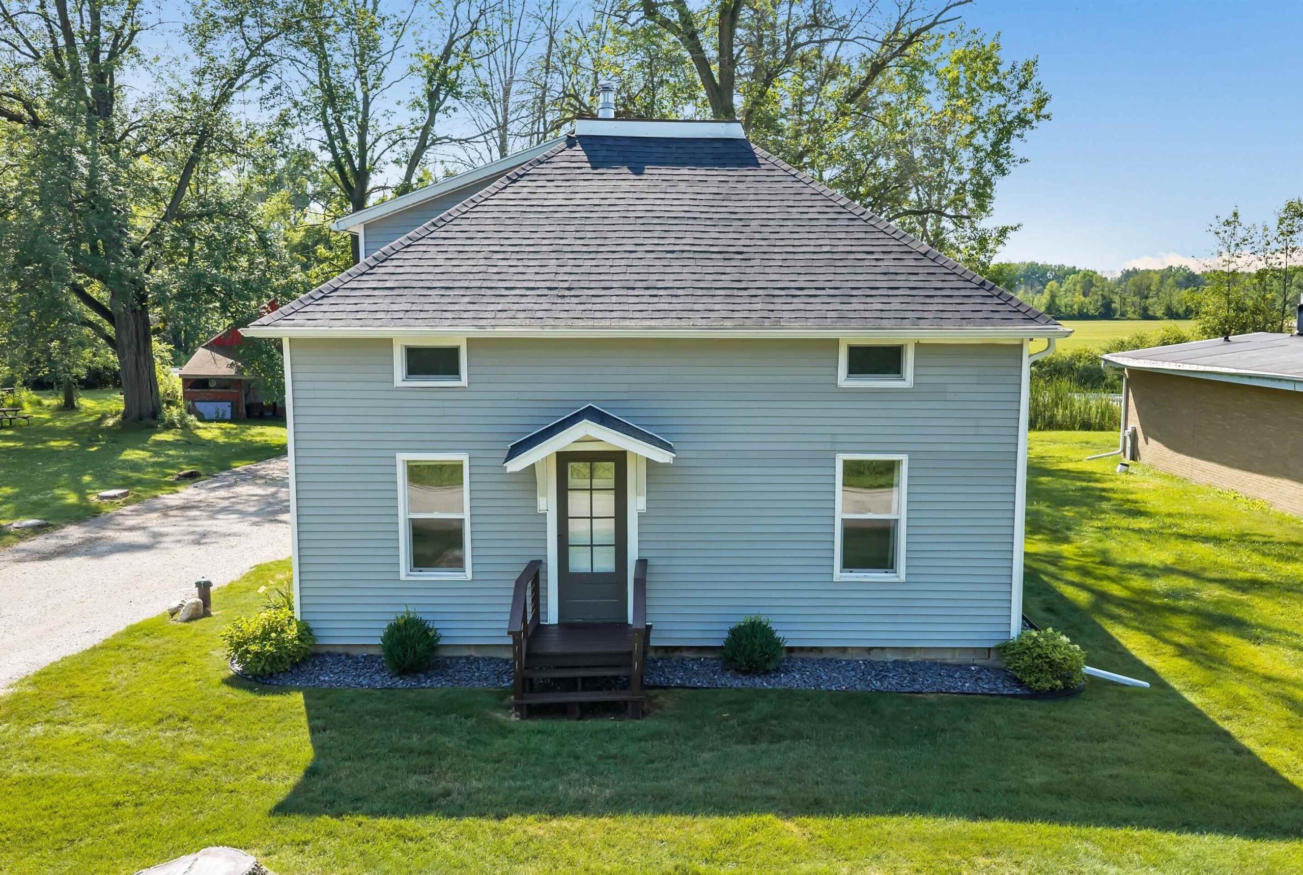 1139 GROSSE Road property preview photograph