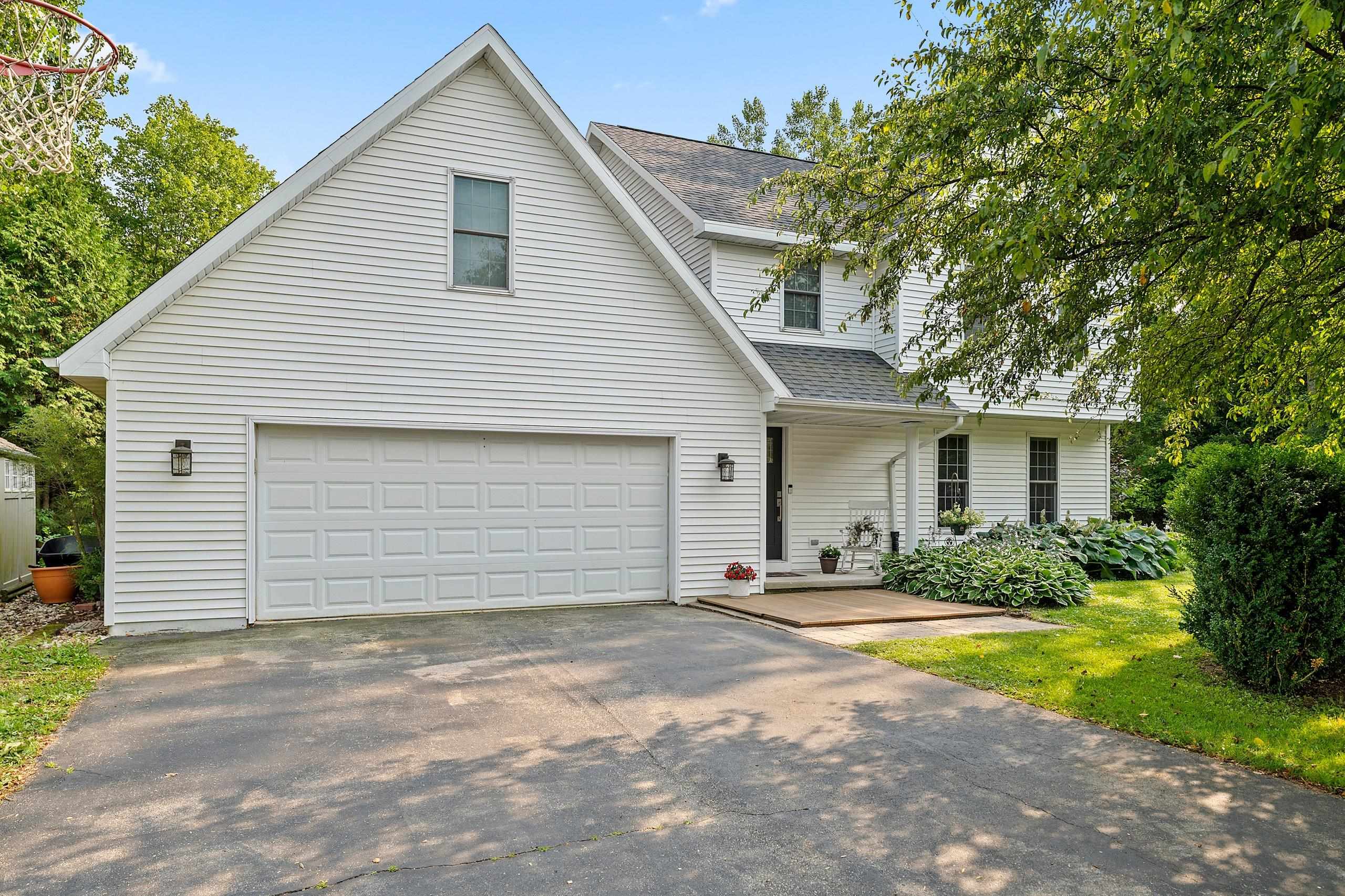 5036 E RONSMAN Road property preview photograph