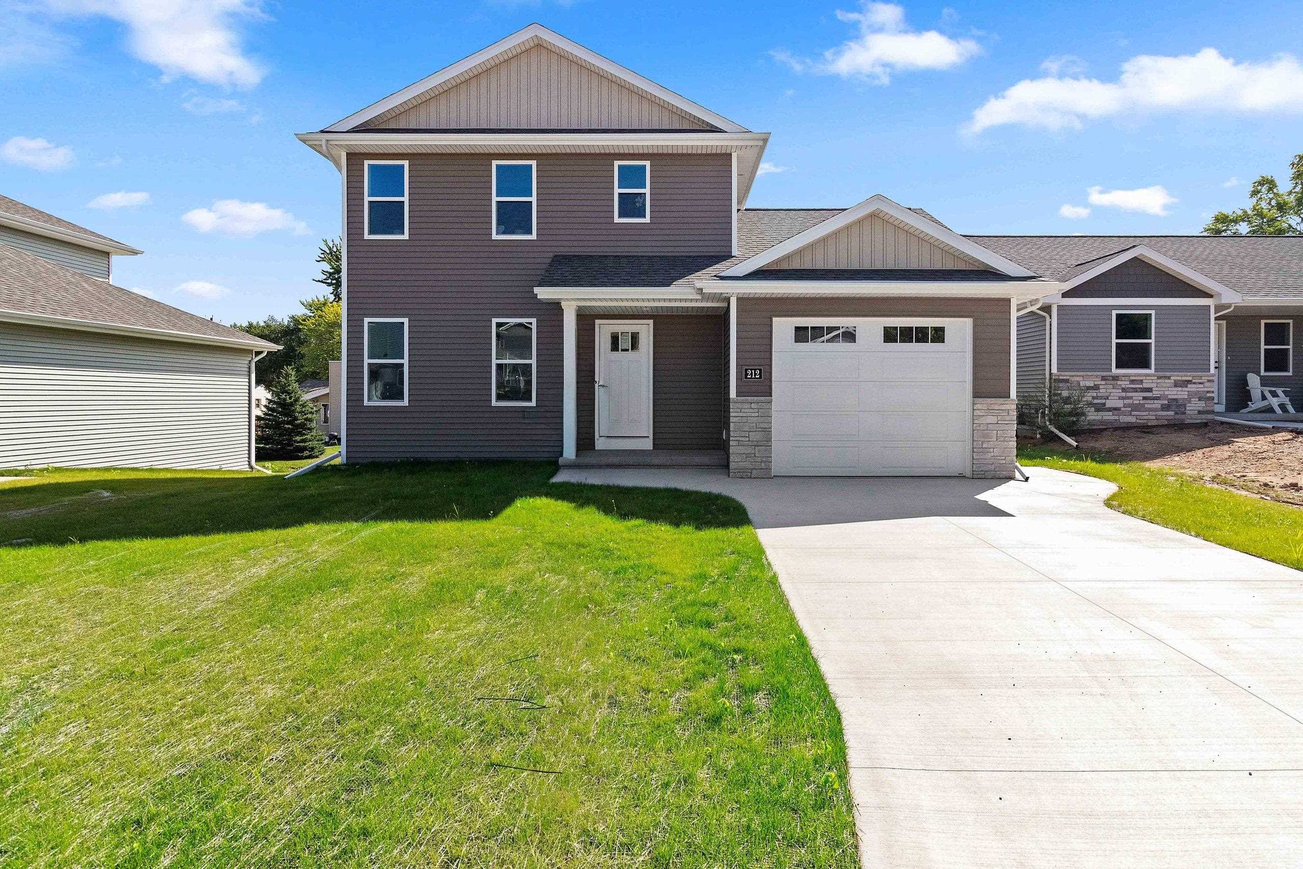 212 FAIRVIEW Lane property preview photograph