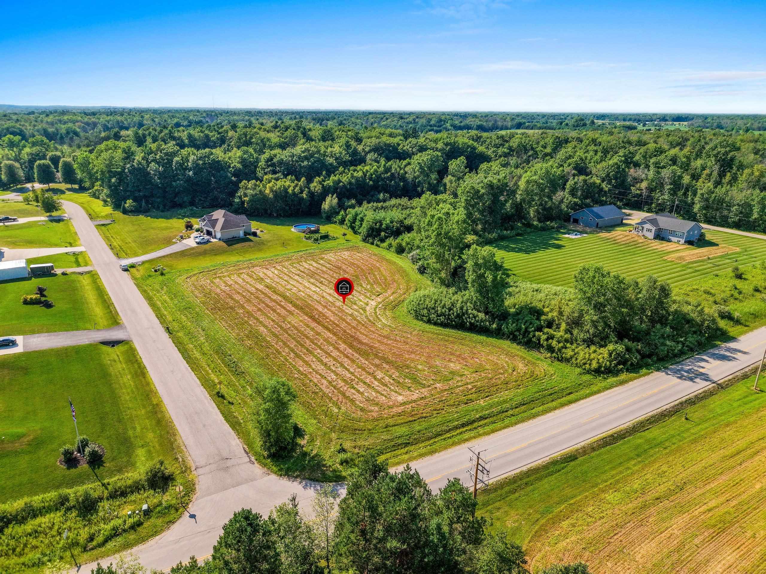 BLACK WALNUT Way property preview photograph