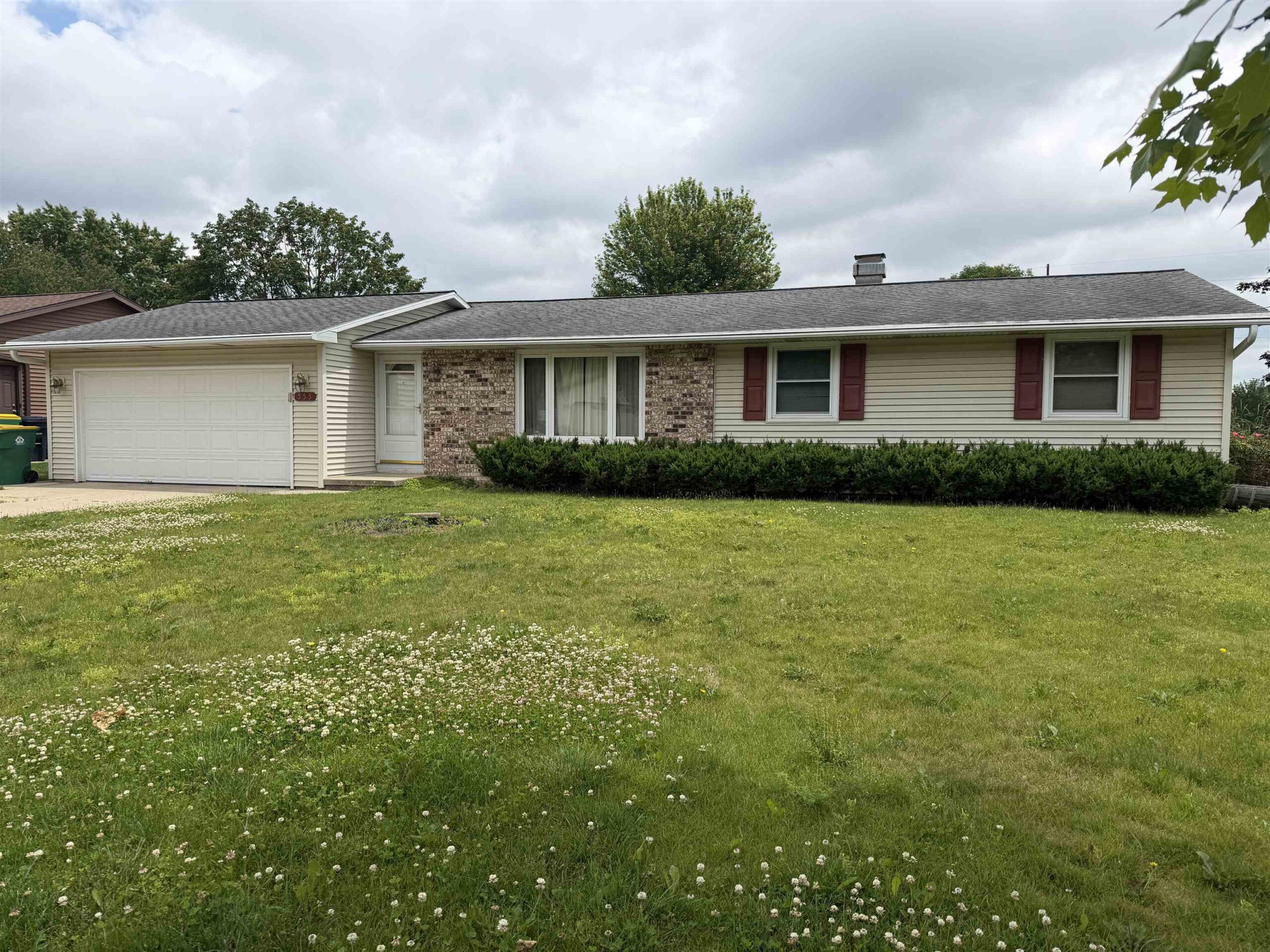 553 DELWICHE Road property preview photograph