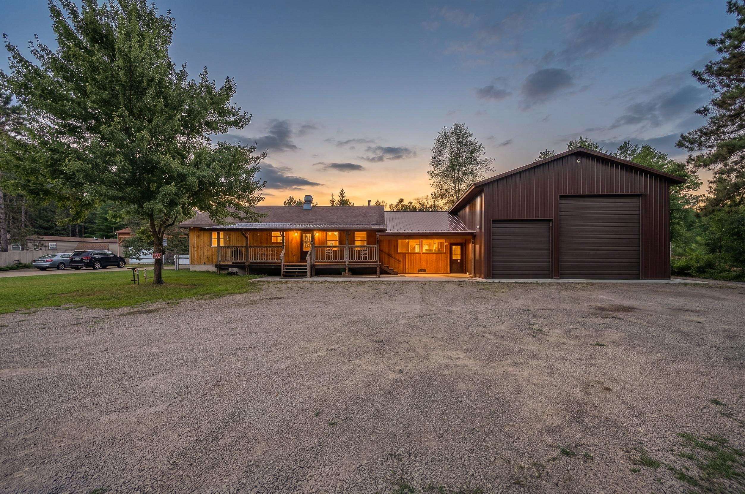 N8563 BLUEBIRD Lane property preview photograph