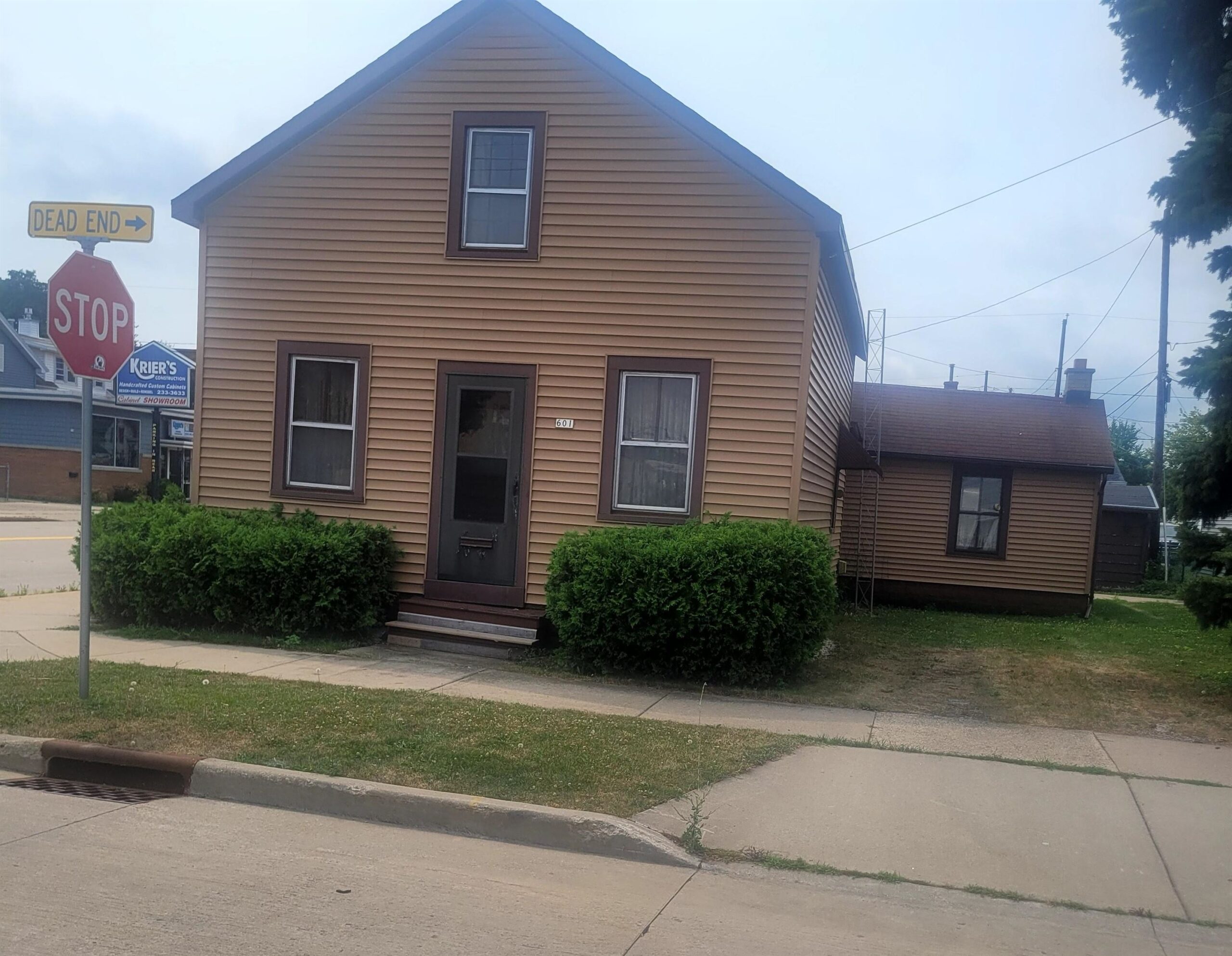 601 W 7TH Avenue property preview photograph
