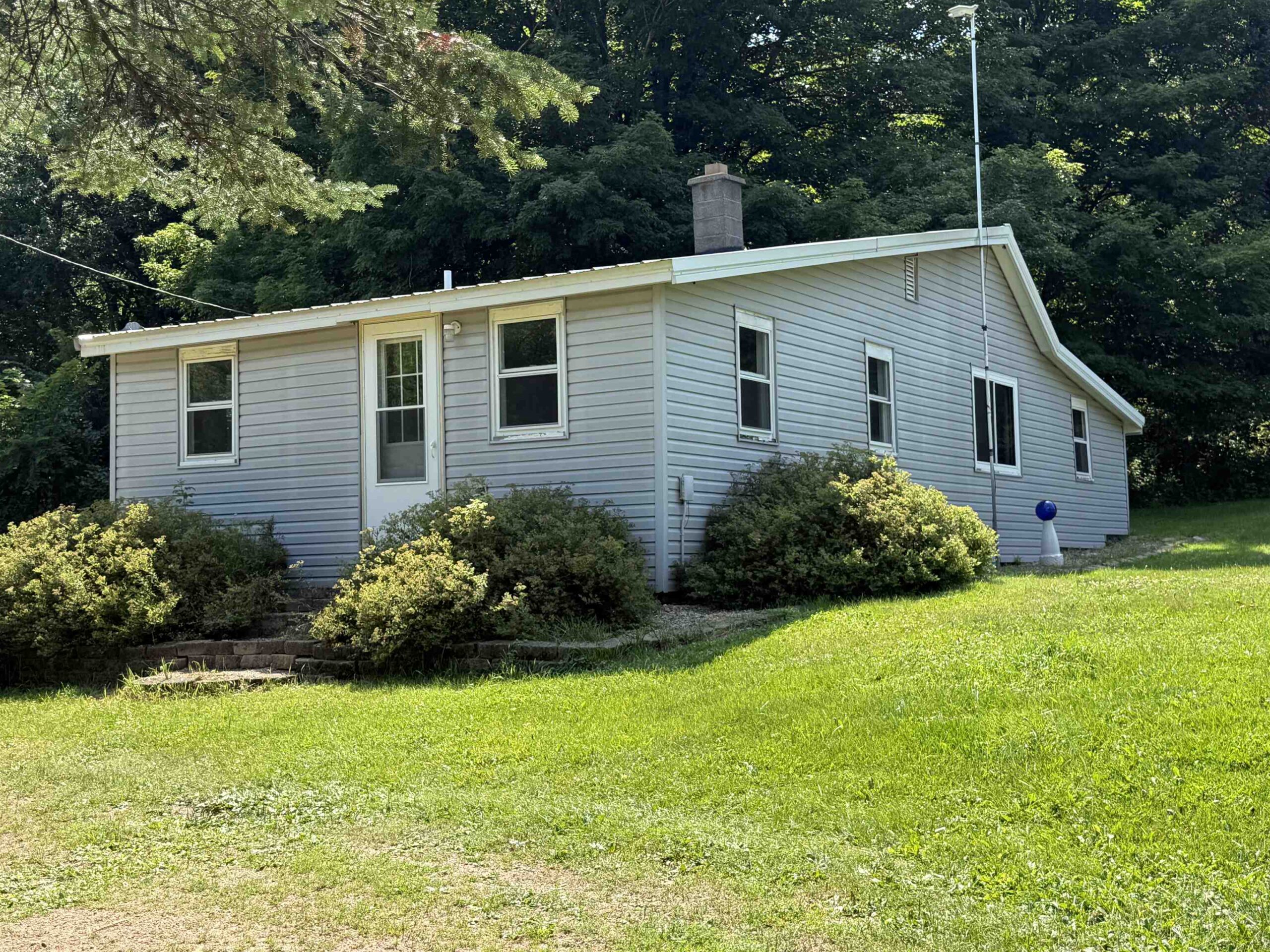W15731 DENT CREEK Road property preview photograph