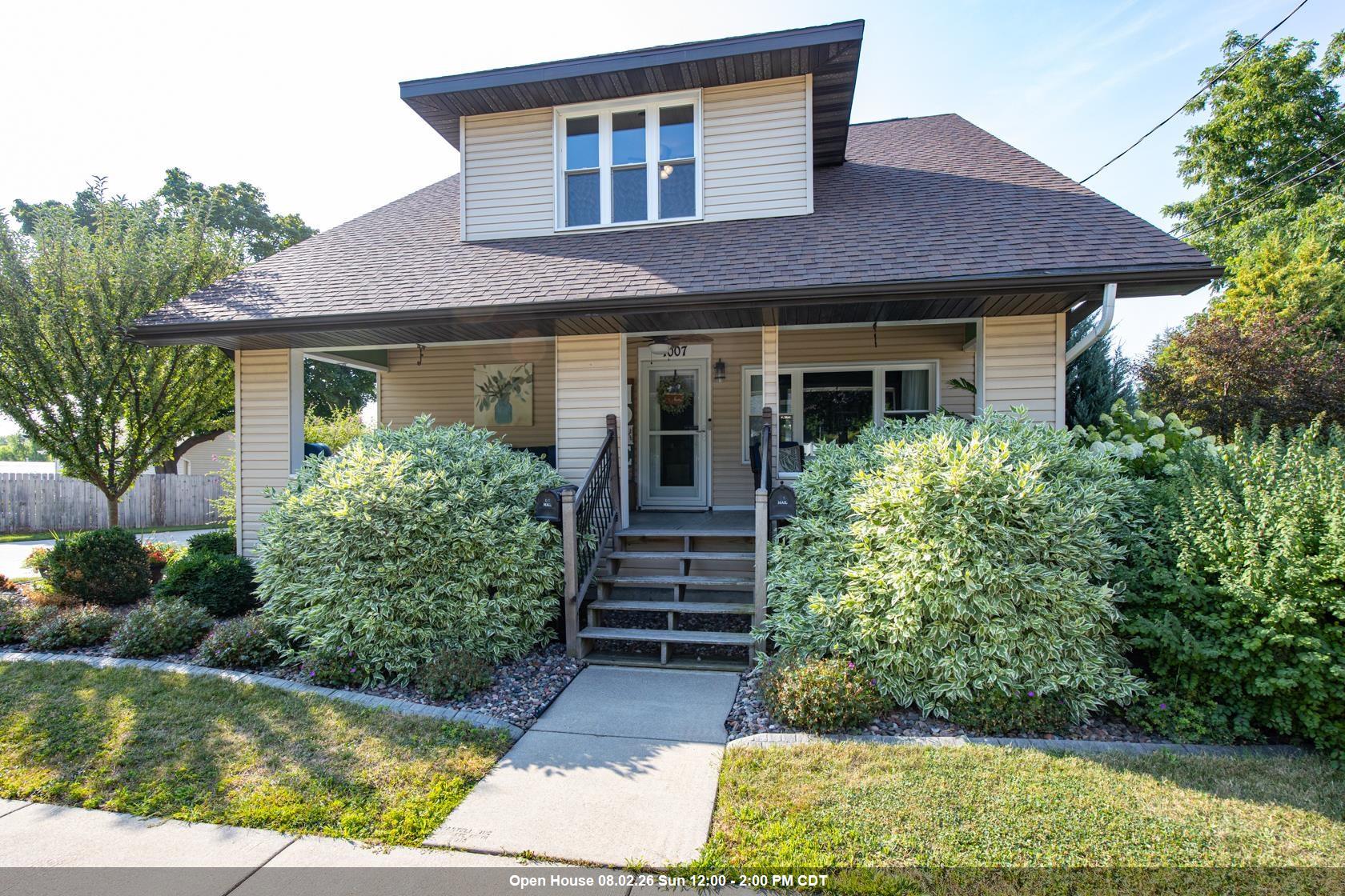 1007 E MAIN Street property preview photograph