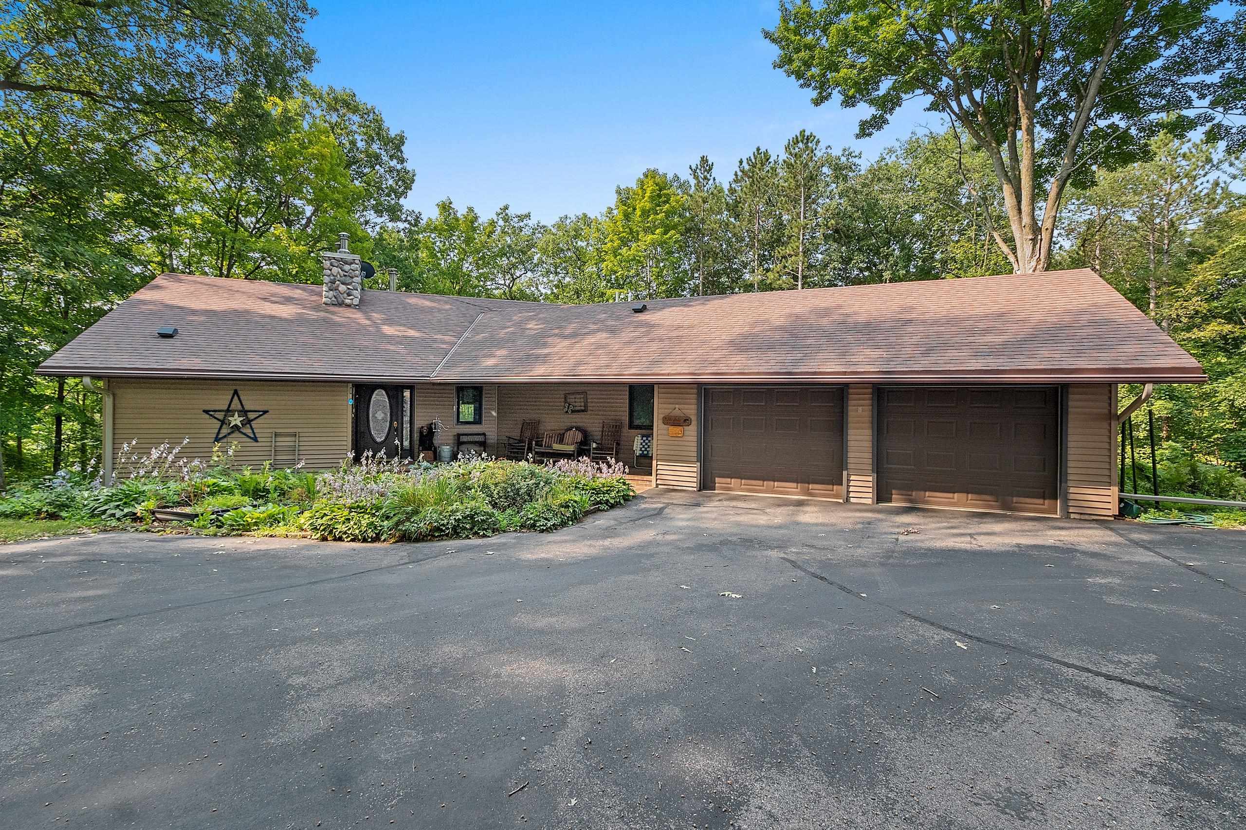 5600 FINNEGAN LAKE Lane property preview photograph