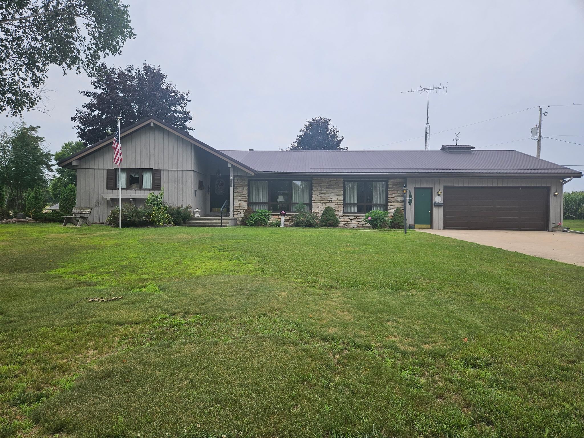 331 ORCHARD Circle property preview photograph