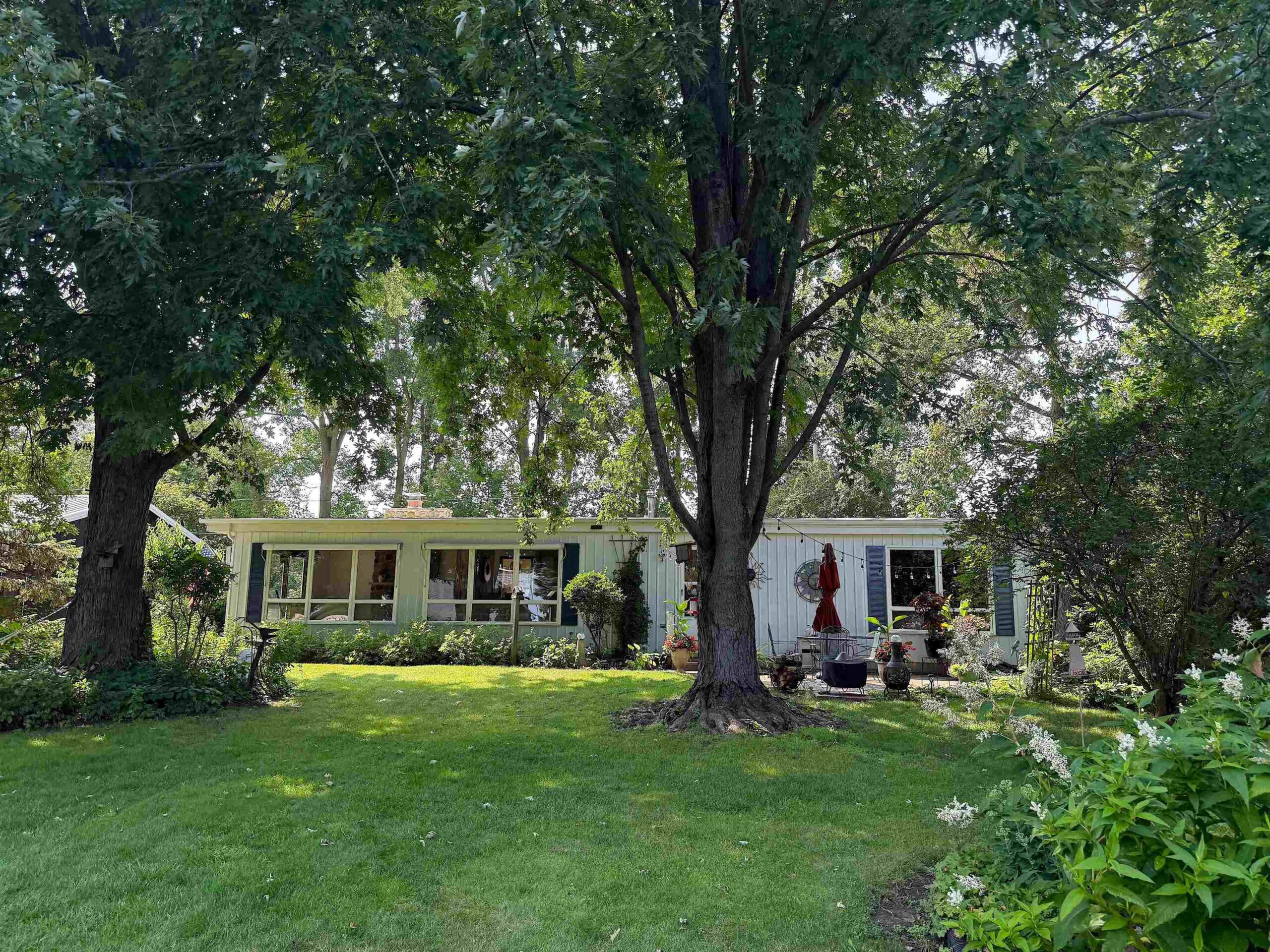 2073 S POINT COMFORT Road property preview photograph