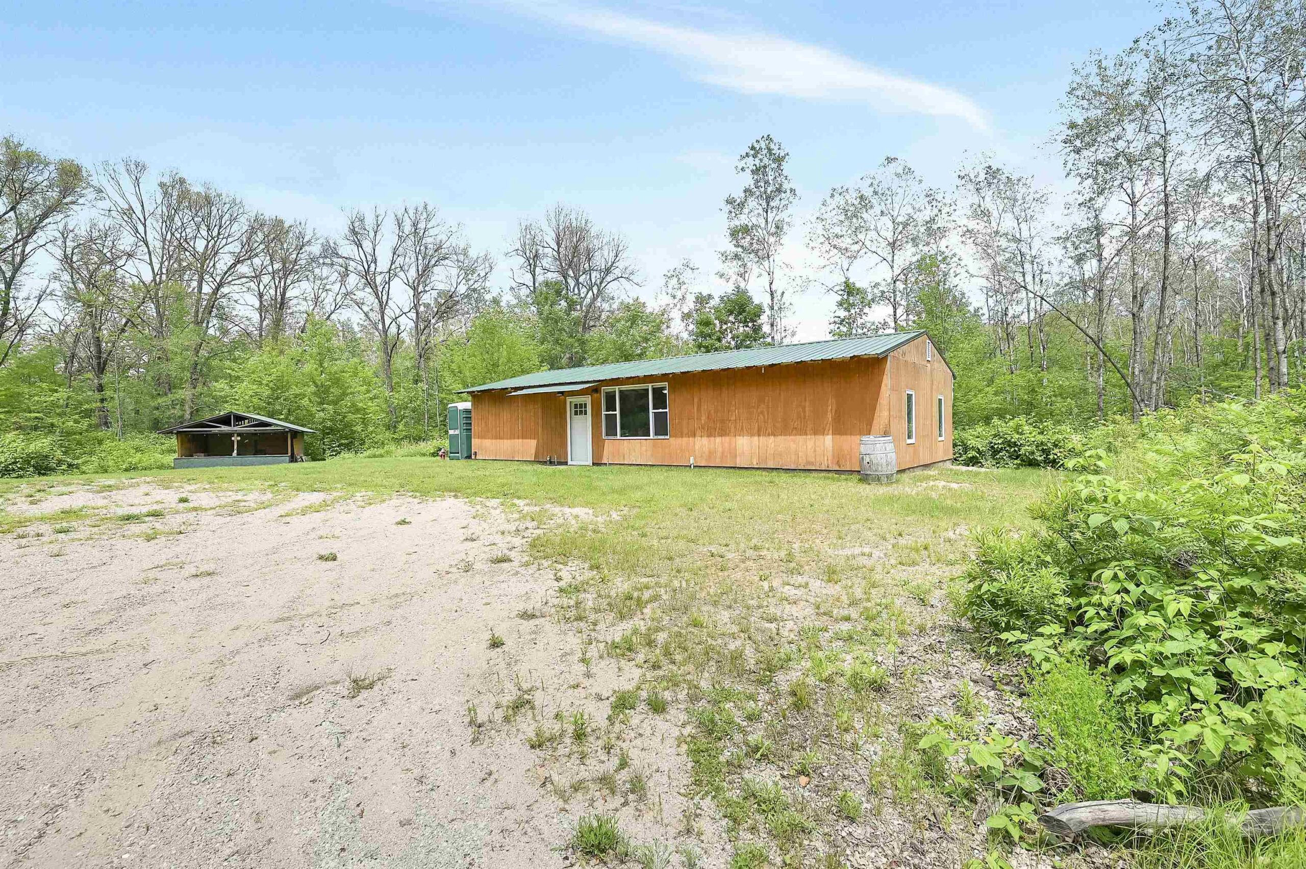 W13670 BROOKS Lane property preview photograph