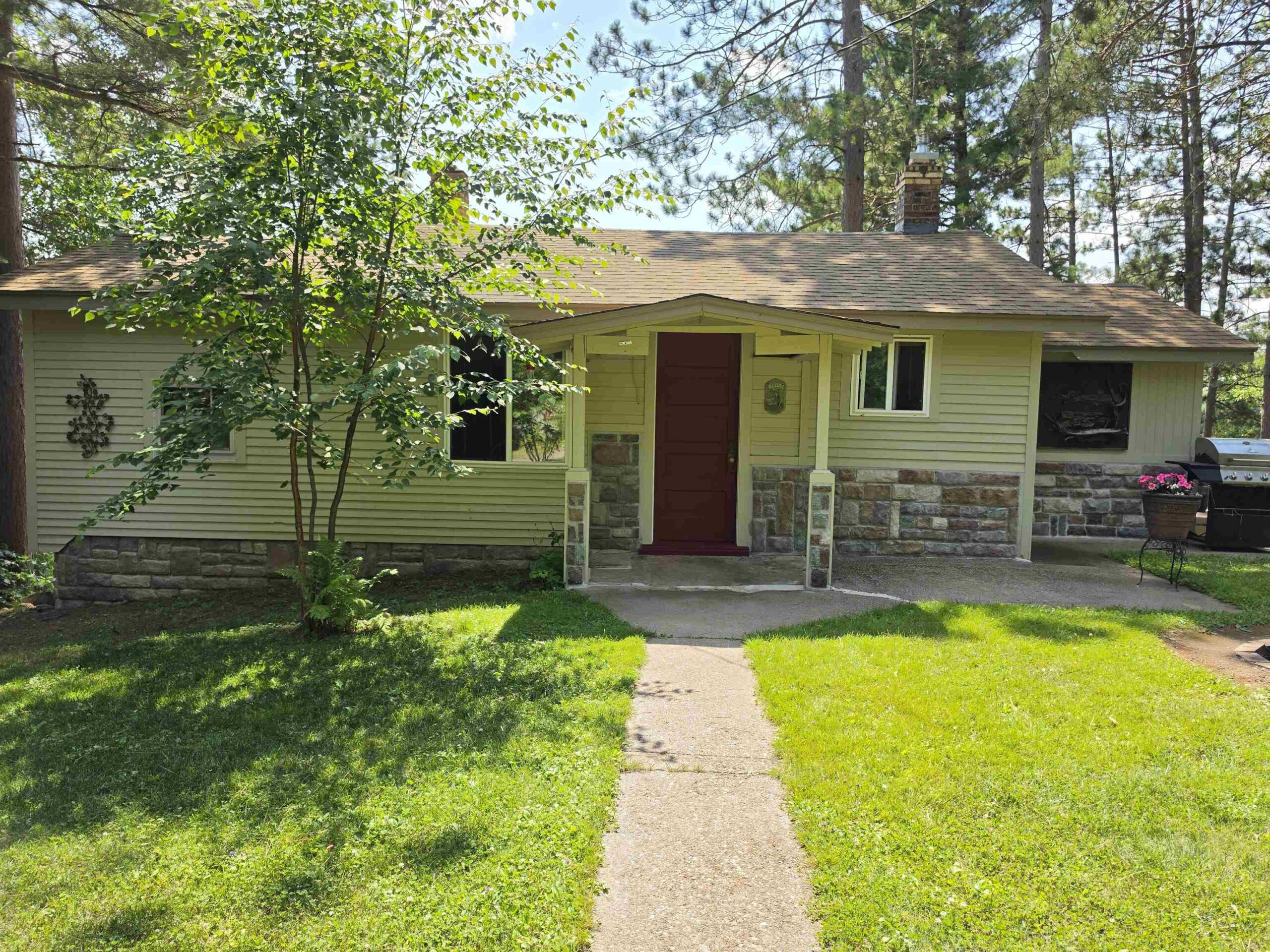 5165 SEA LION LAKE Road property preview photograph