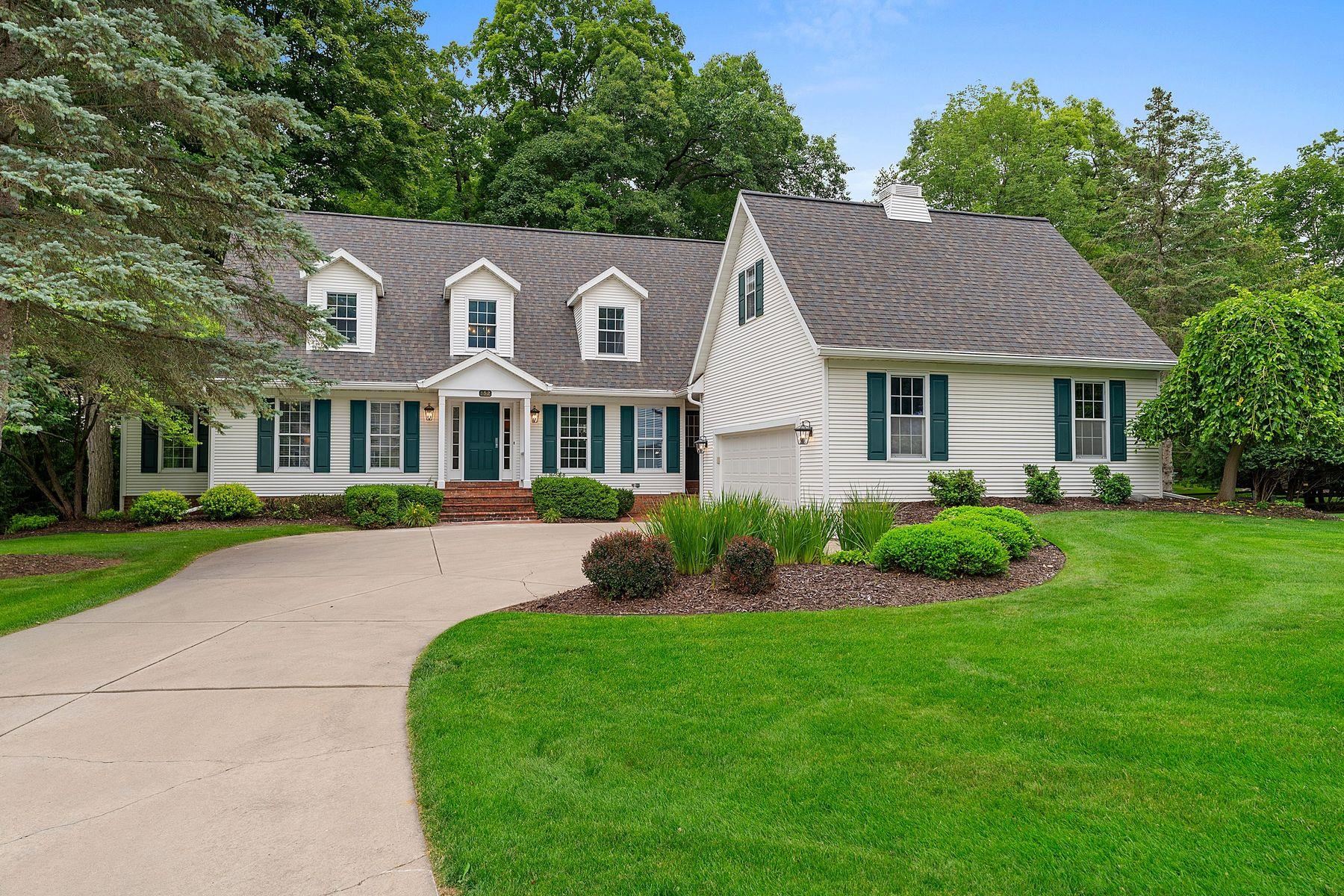 152 GARDEN GATE Court property preview photograph