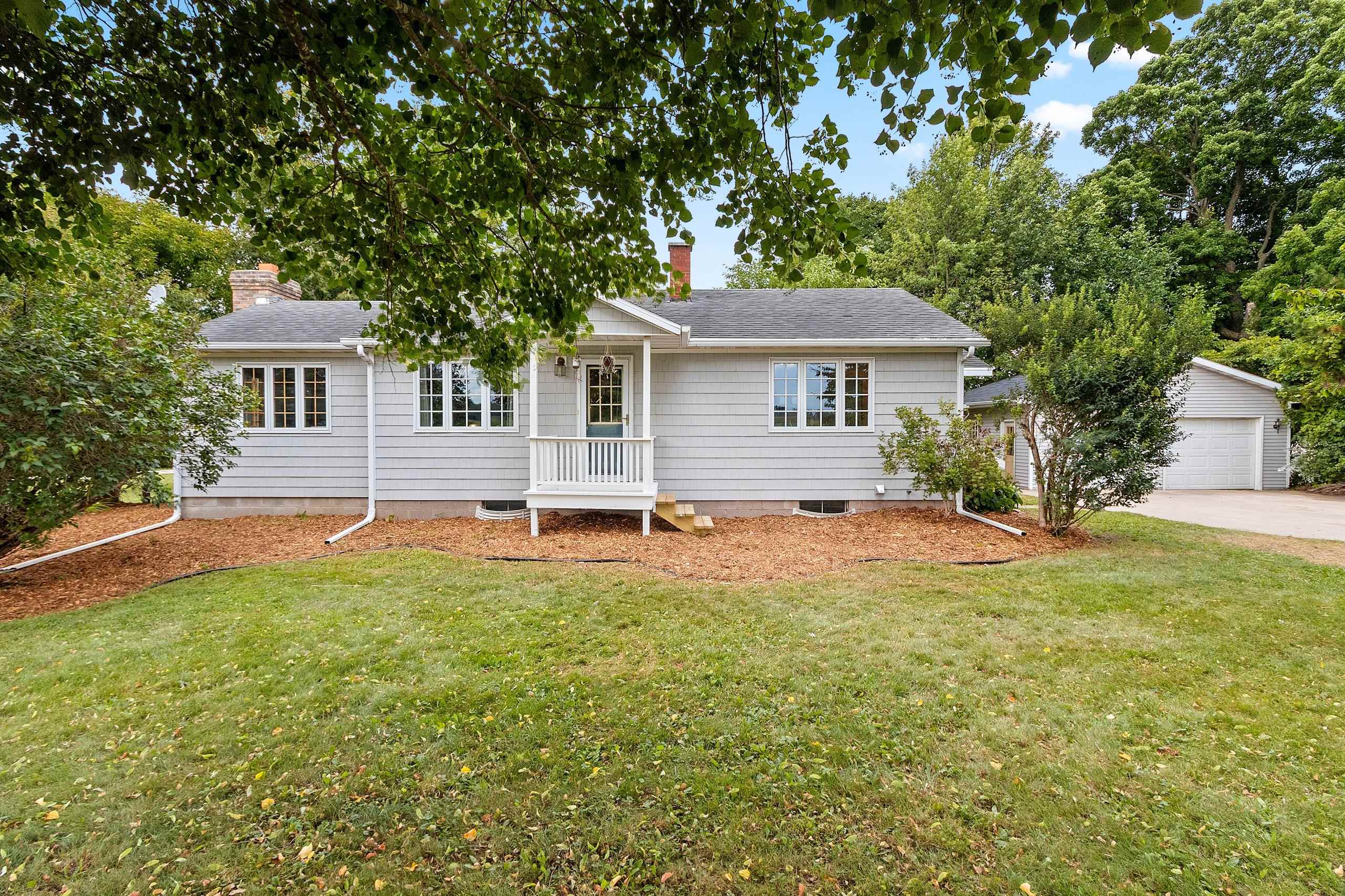 3818 AIRPORT Road property preview photograph