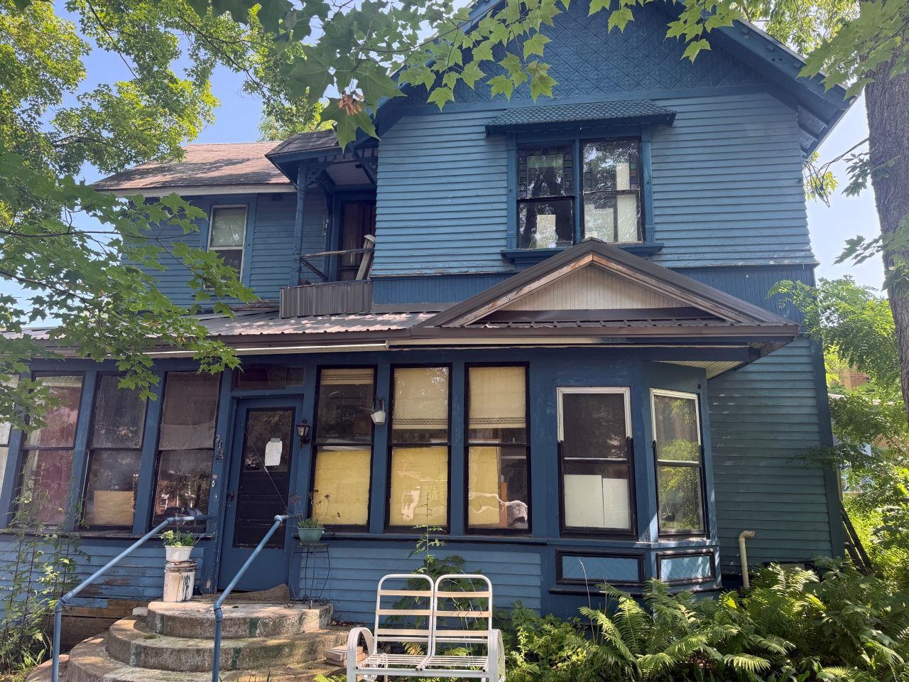 312 E GARFIELD Avenue property preview photograph