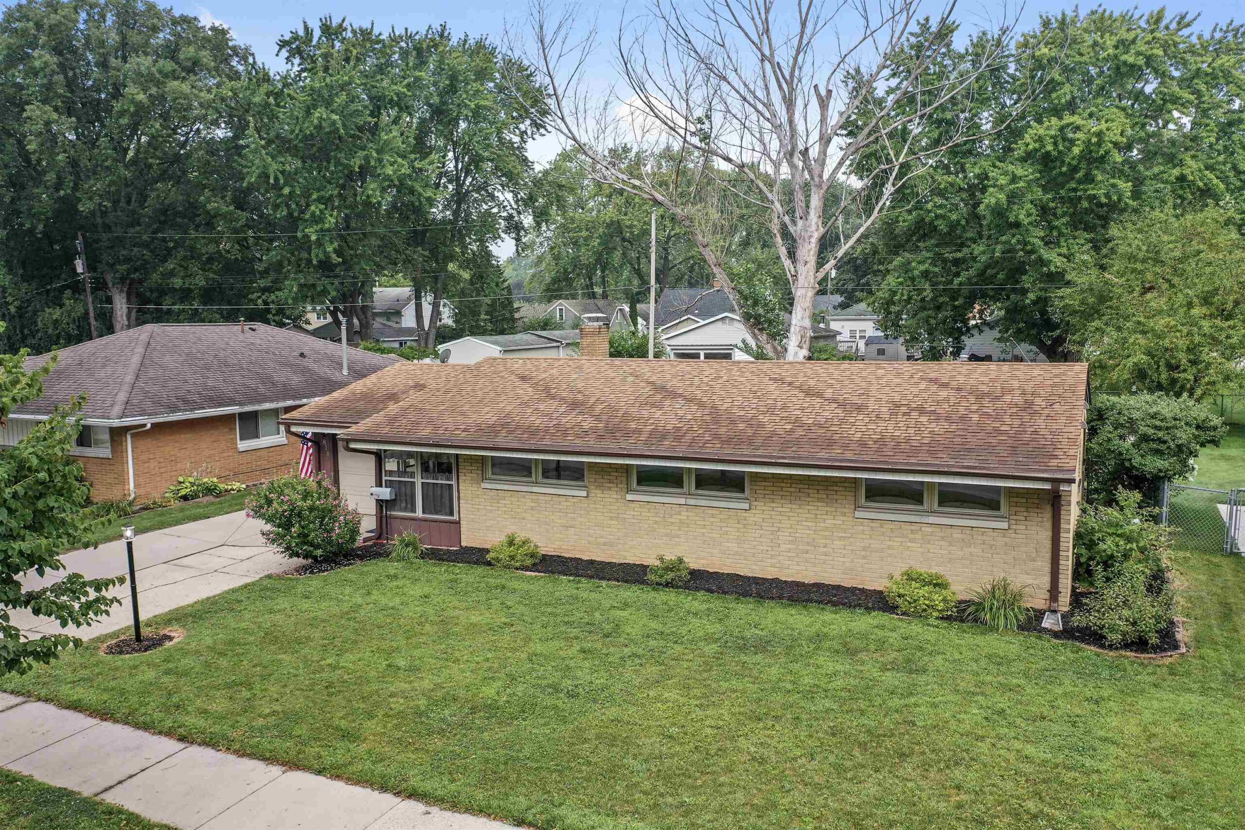 818 GROSS Avenue property preview photograph