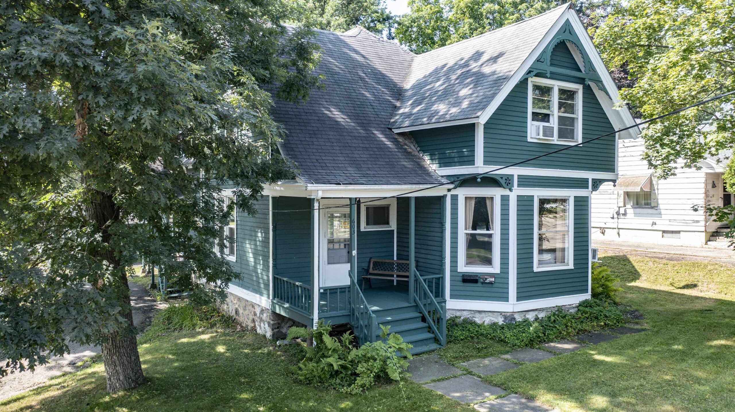 603 W FULTON Street property preview photograph