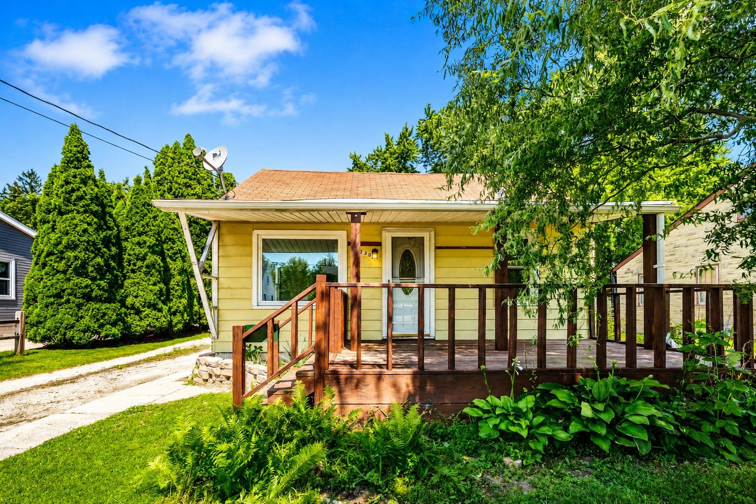 1230 E FREMONT Street property preview photograph