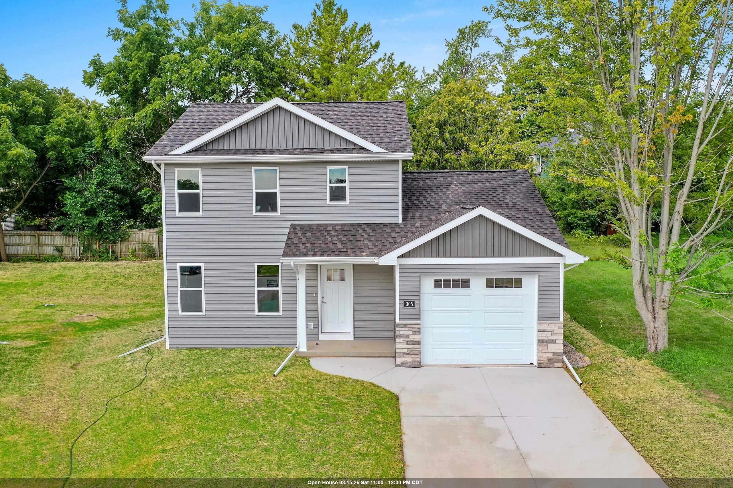 305 EVERGREEN Lane property preview photograph