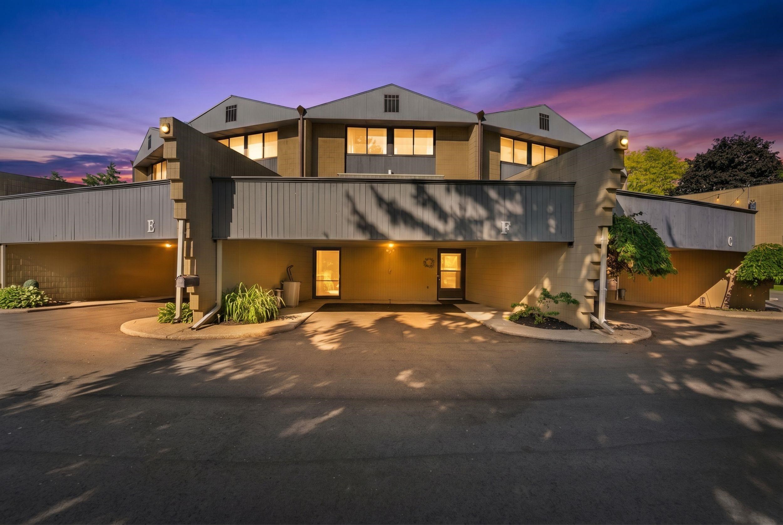 4545 W PINE Street property preview photograph