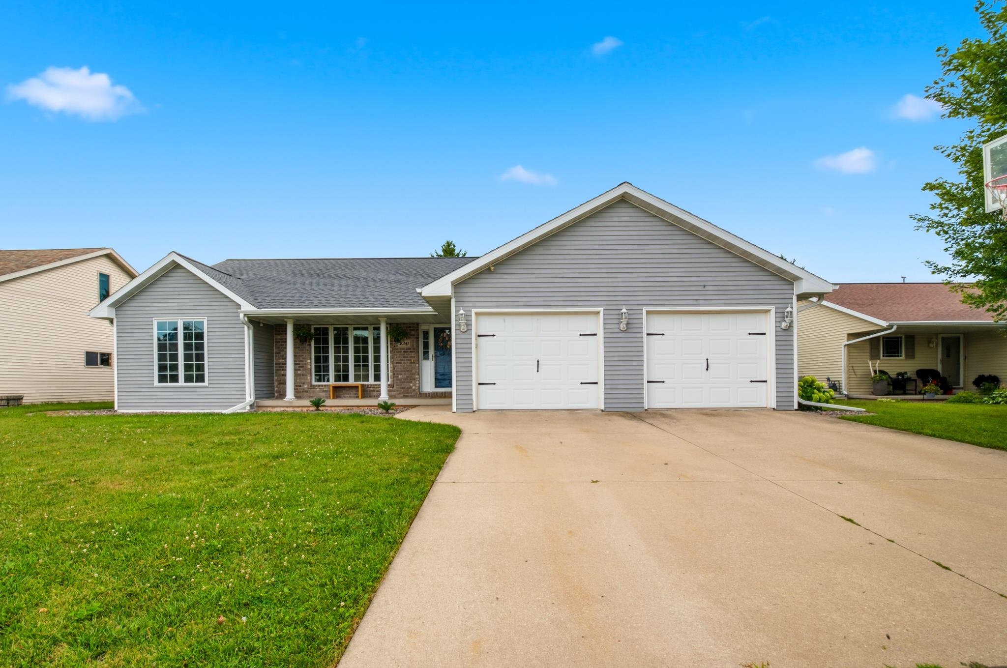 2341 DAYTONA SPEEDWAY property preview photograph