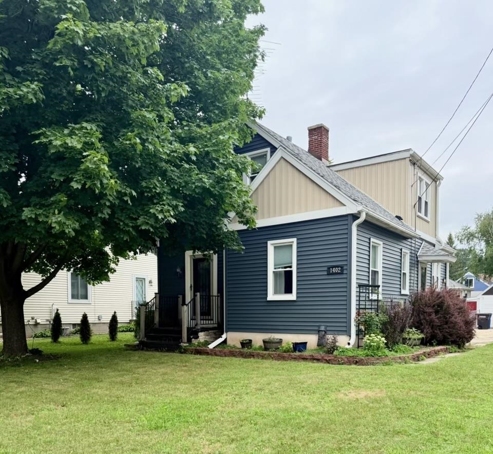 1402 W MURDOCK Avenue property preview photograph