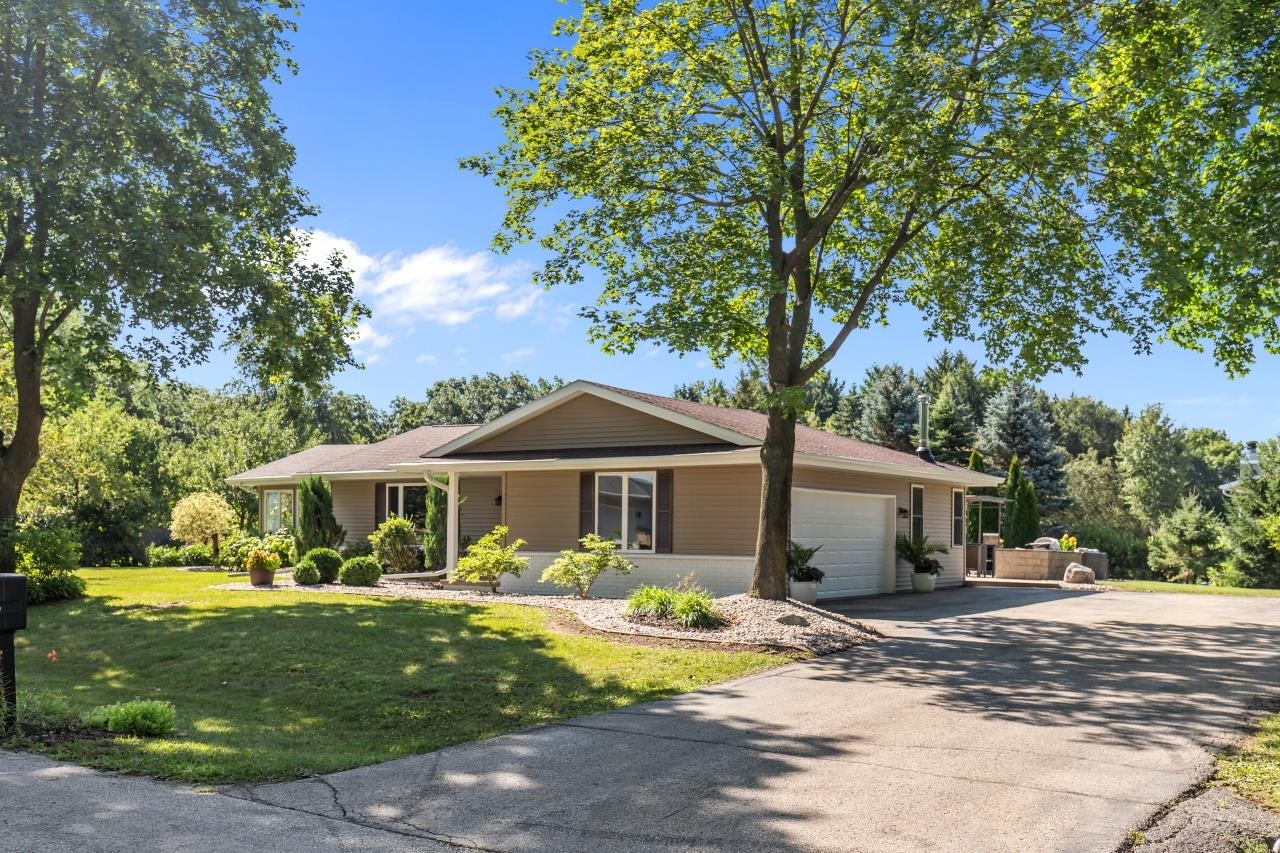 5771 ST IVES Road property preview photograph