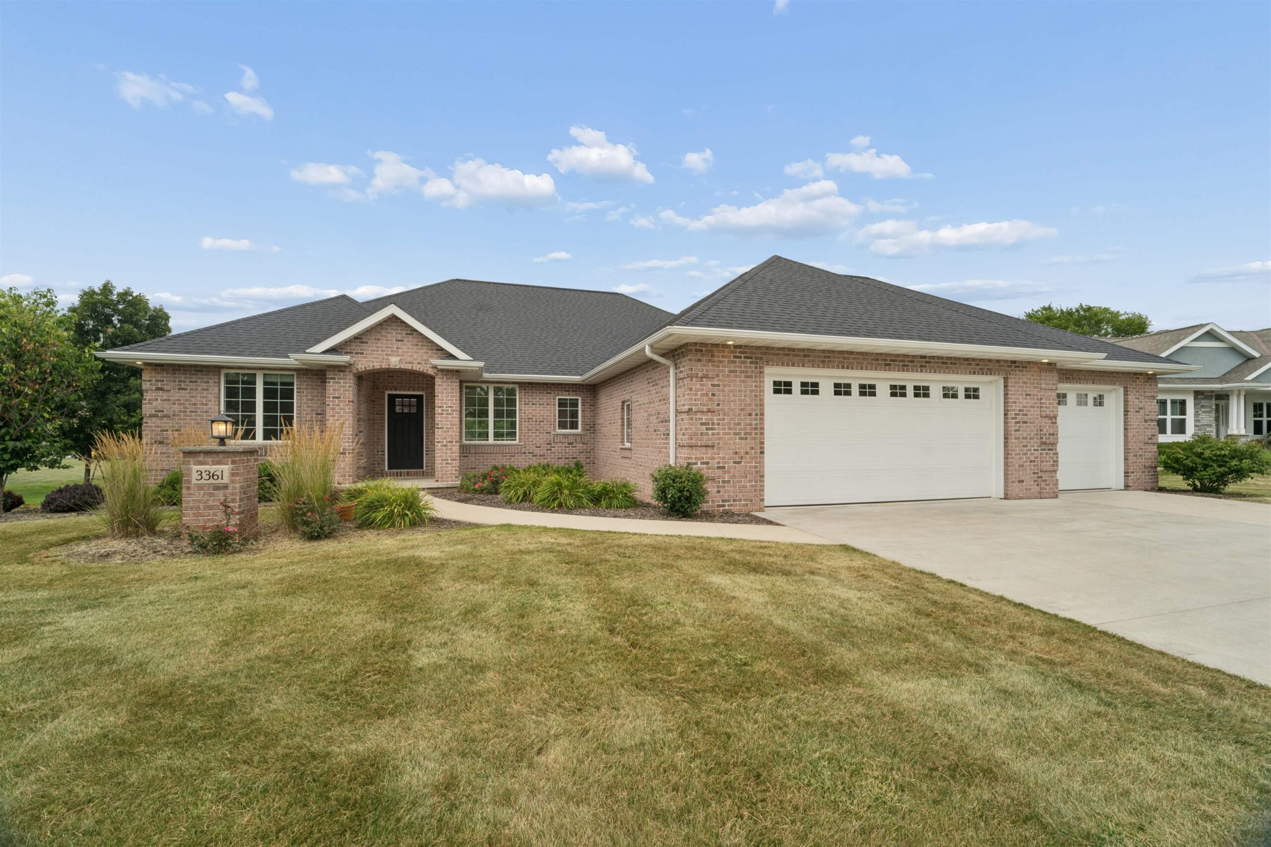 3361 LANGDON Street property preview photograph
