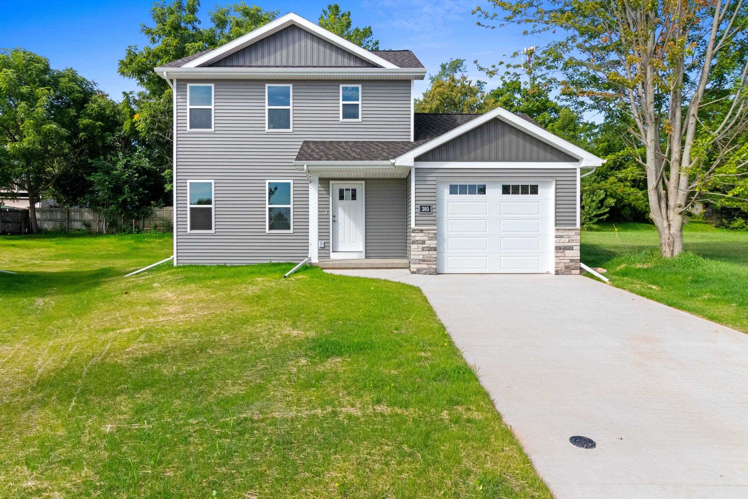 305 EVERGREEN Lane property preview photograph