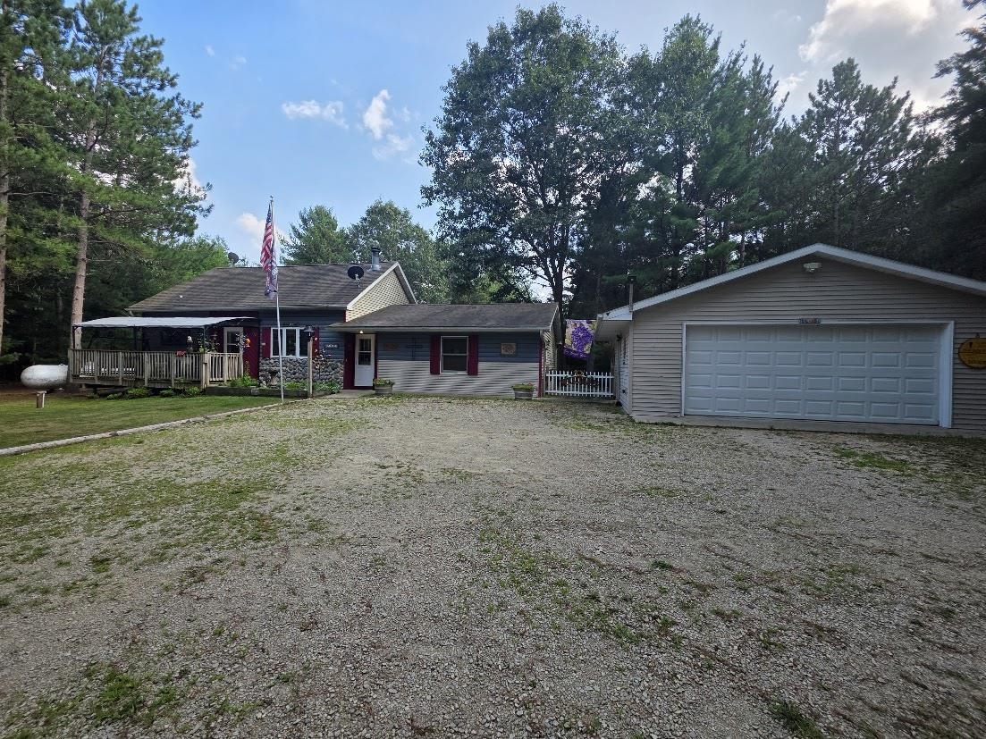 W5801 DEER Court property preview photograph