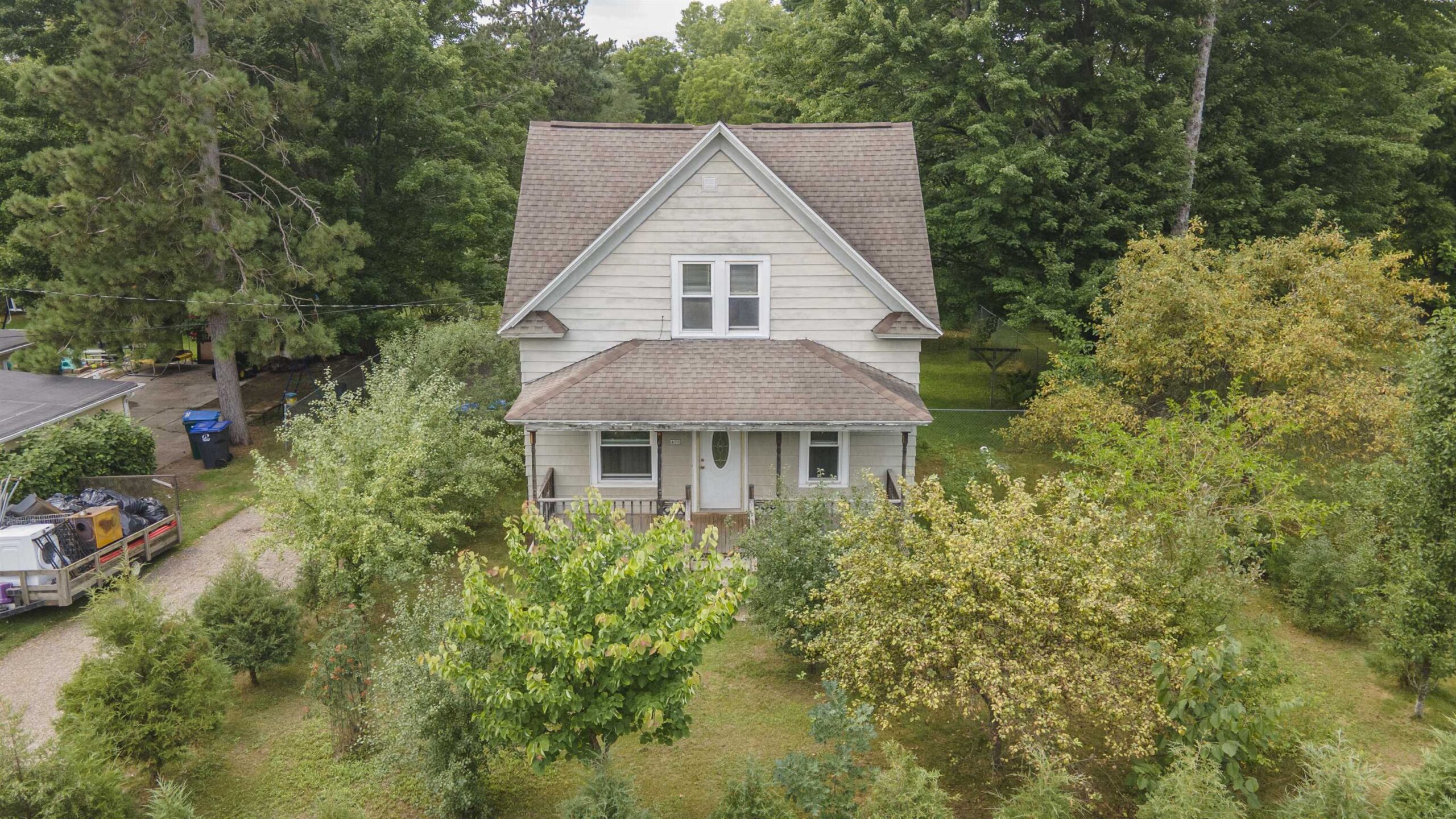 400 N TOWNLINE Road property preview photograph