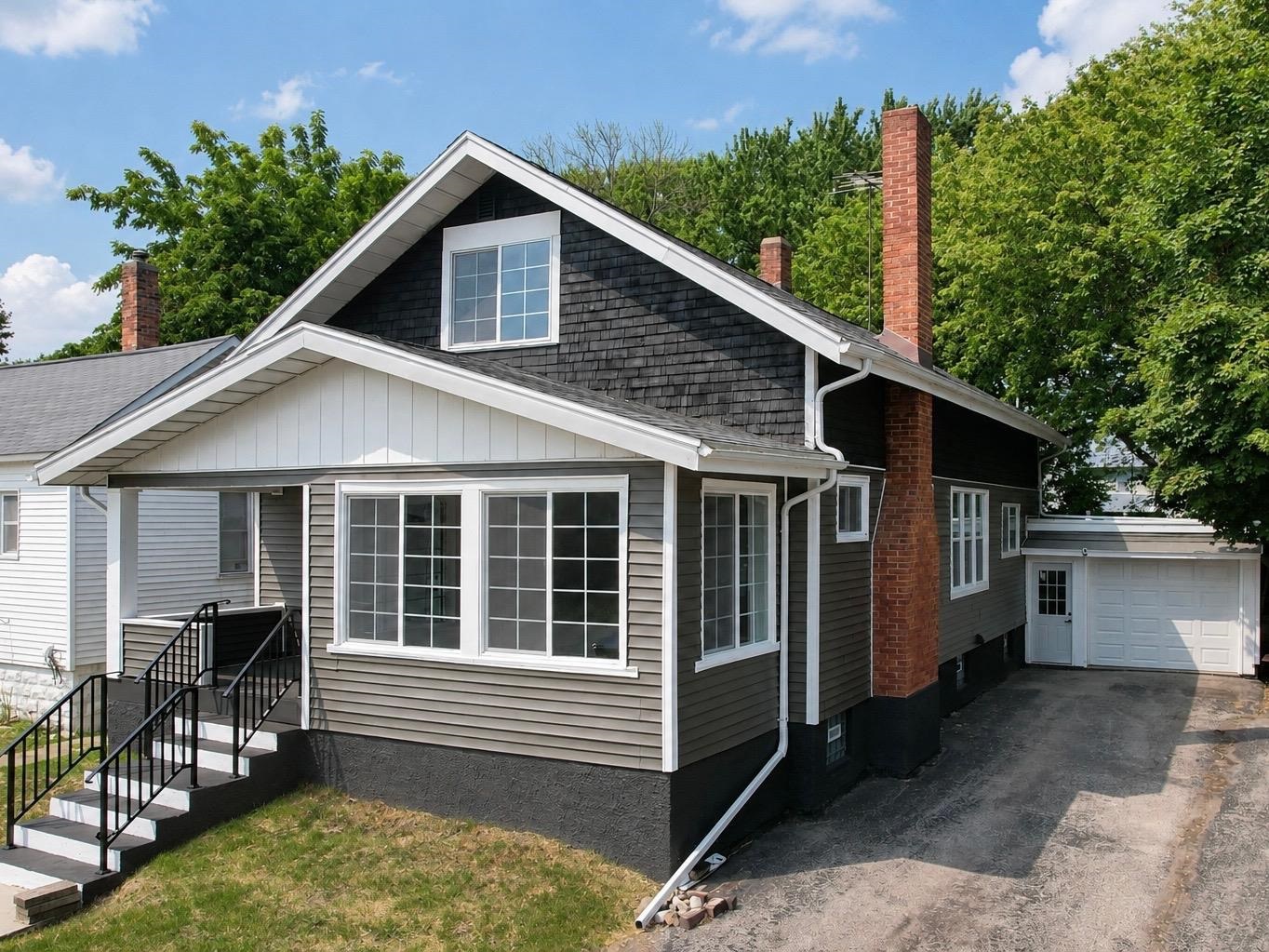 1006 15TH Avenue property preview photograph